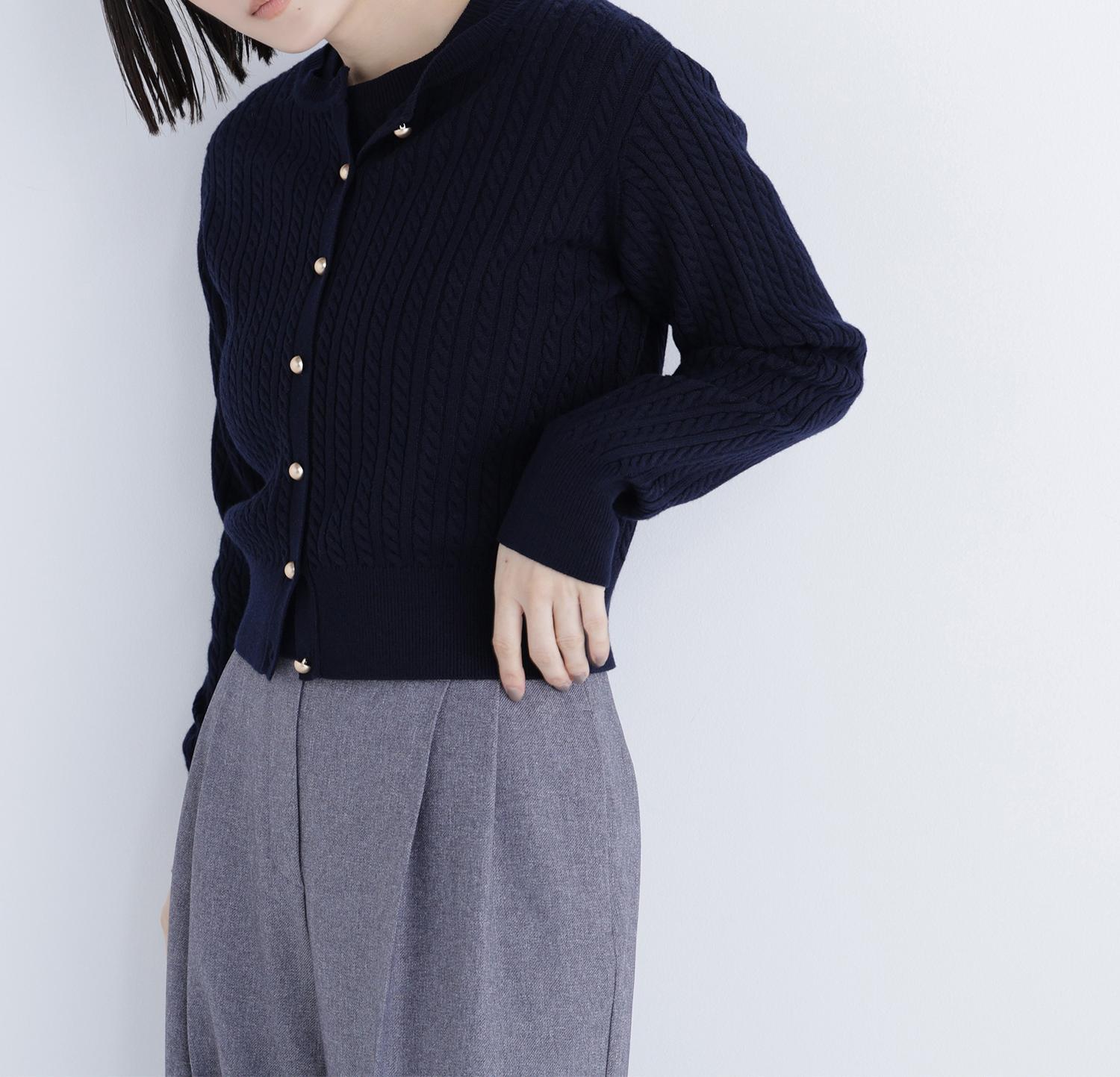 ＜CLASSY.12月号 お仕事名品Award 2025＞「トップス賞」3シーズン無敵アンサンブル ネイビー