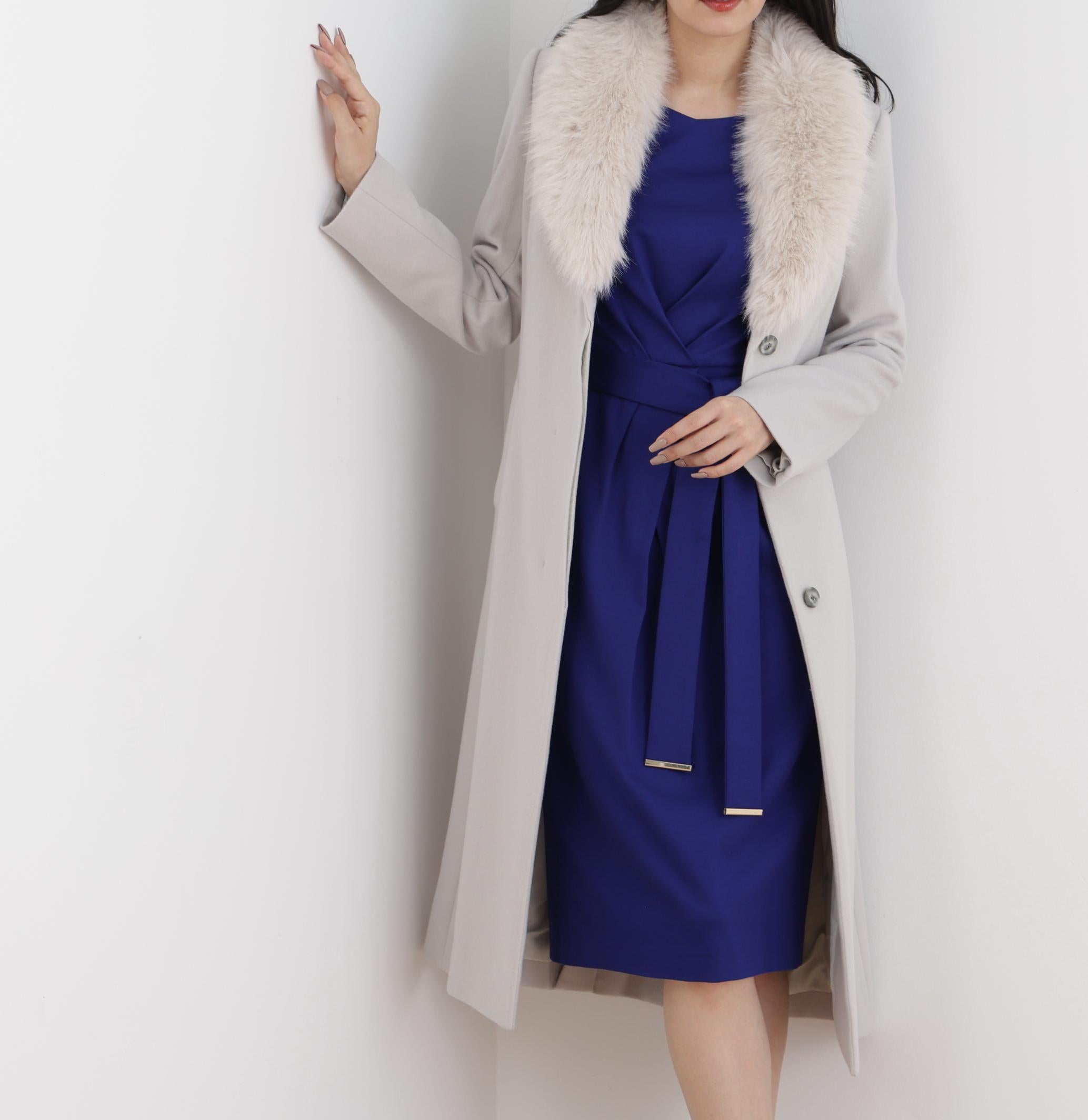 カシミヤ混ベルテッドコート グレー1