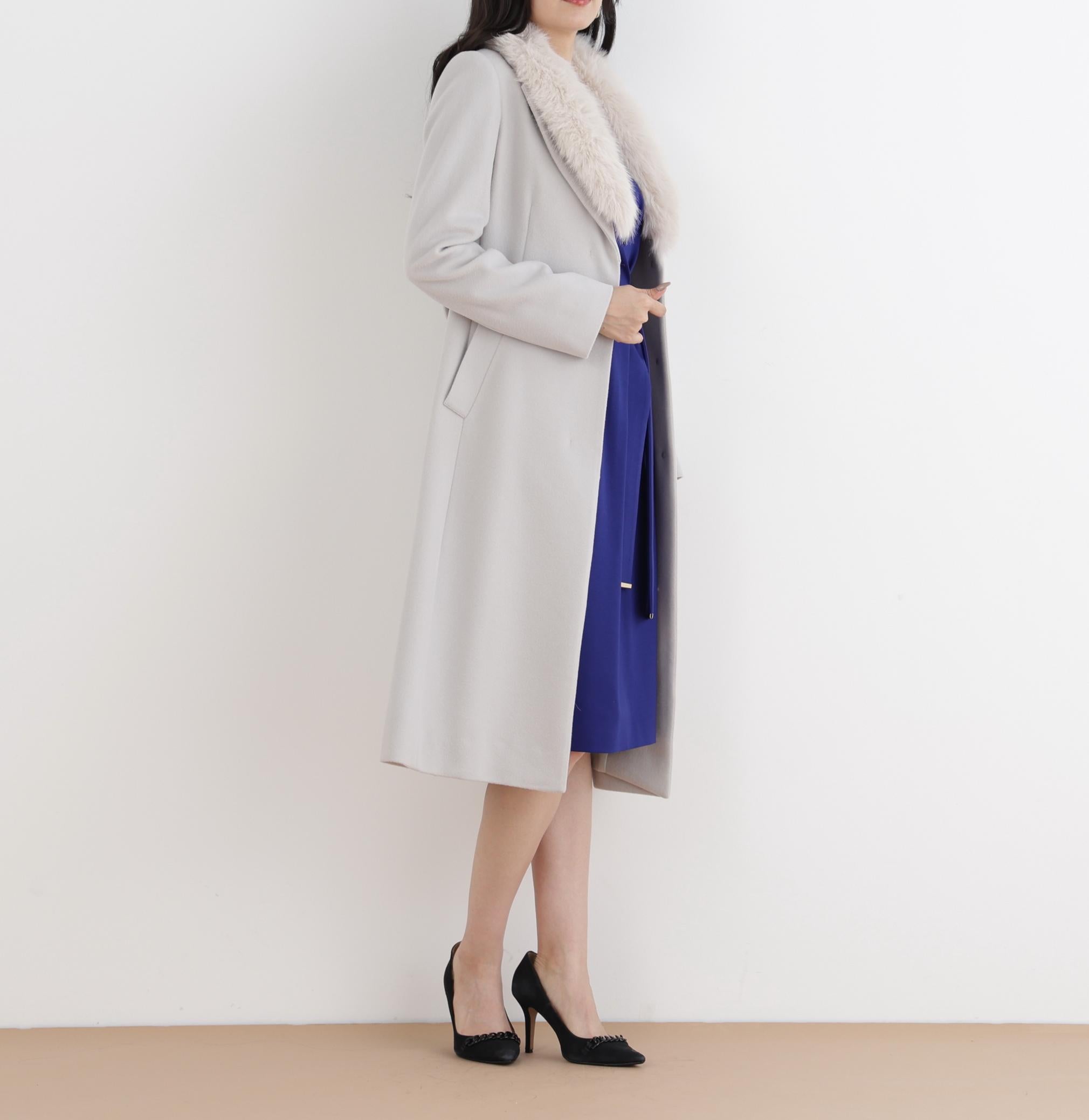 カシミヤ混ベルテッドコート グレー1