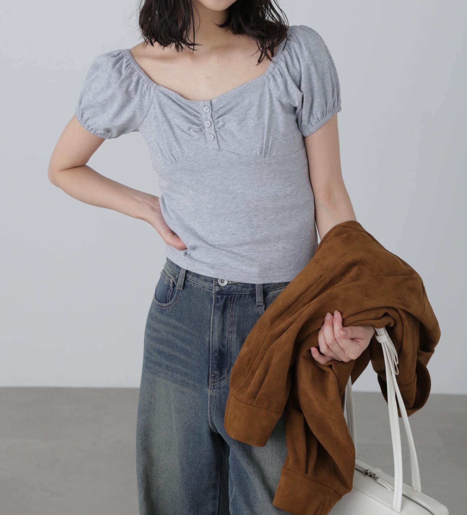 Front Gathered Cut-sew  値下げ不可 Off-shoulder Gathered Cut-and-sew