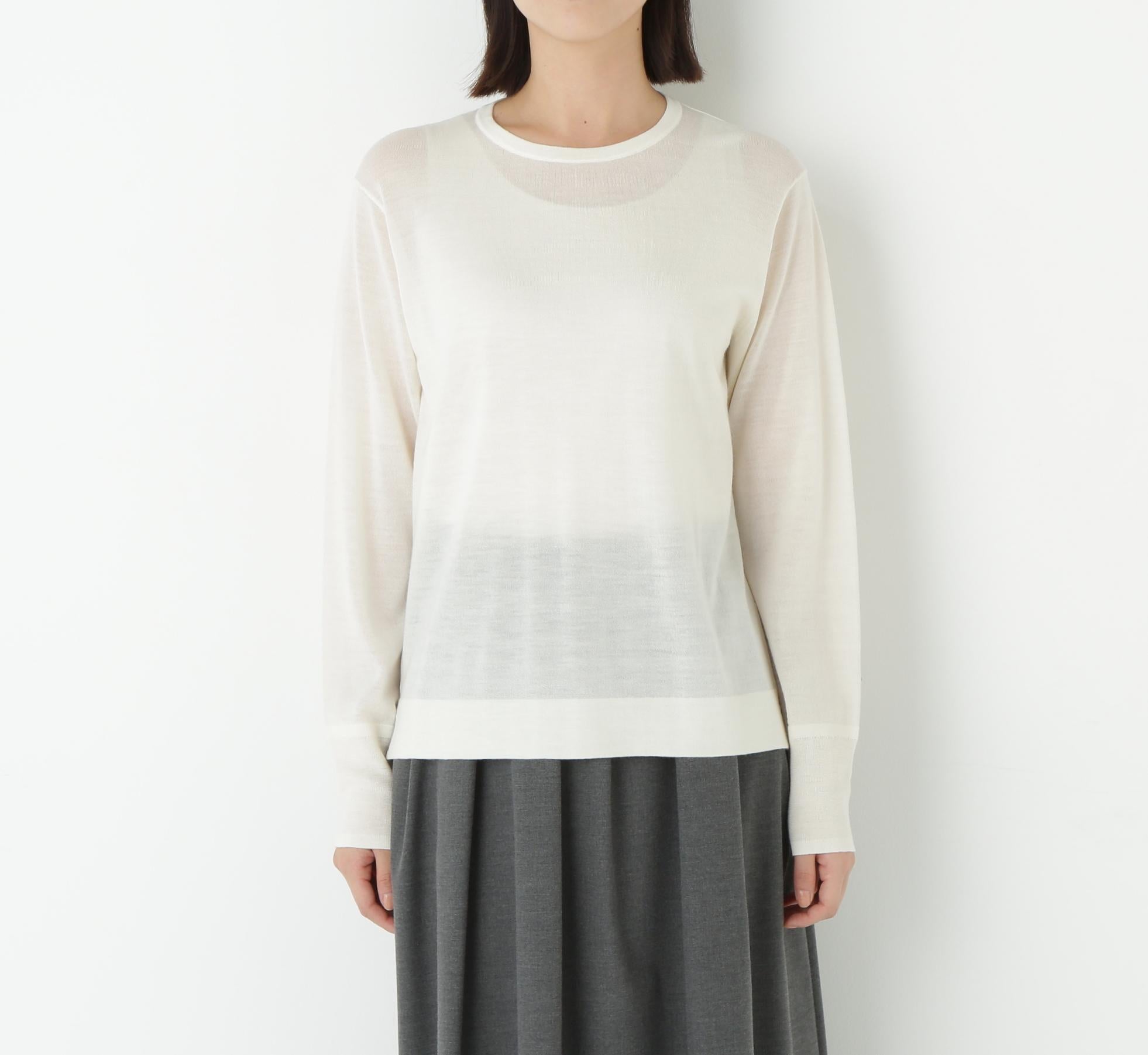 クリアウールクルーネックニット ホワイト