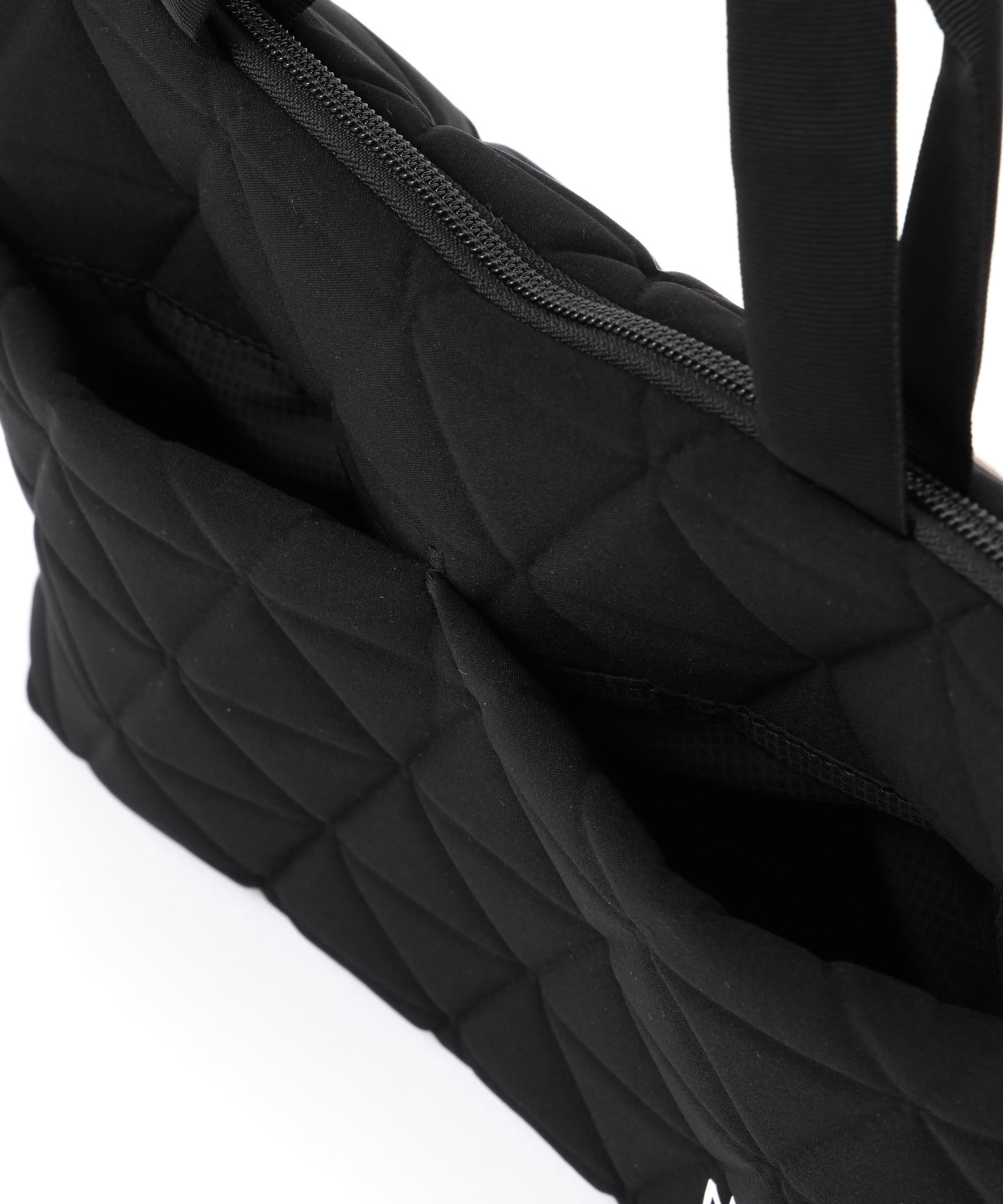 THE NO>TH FACE/ザ・ノース・フェイス　Geoface Rox Tote ジオフェイスボックストート NM32355 ブラック