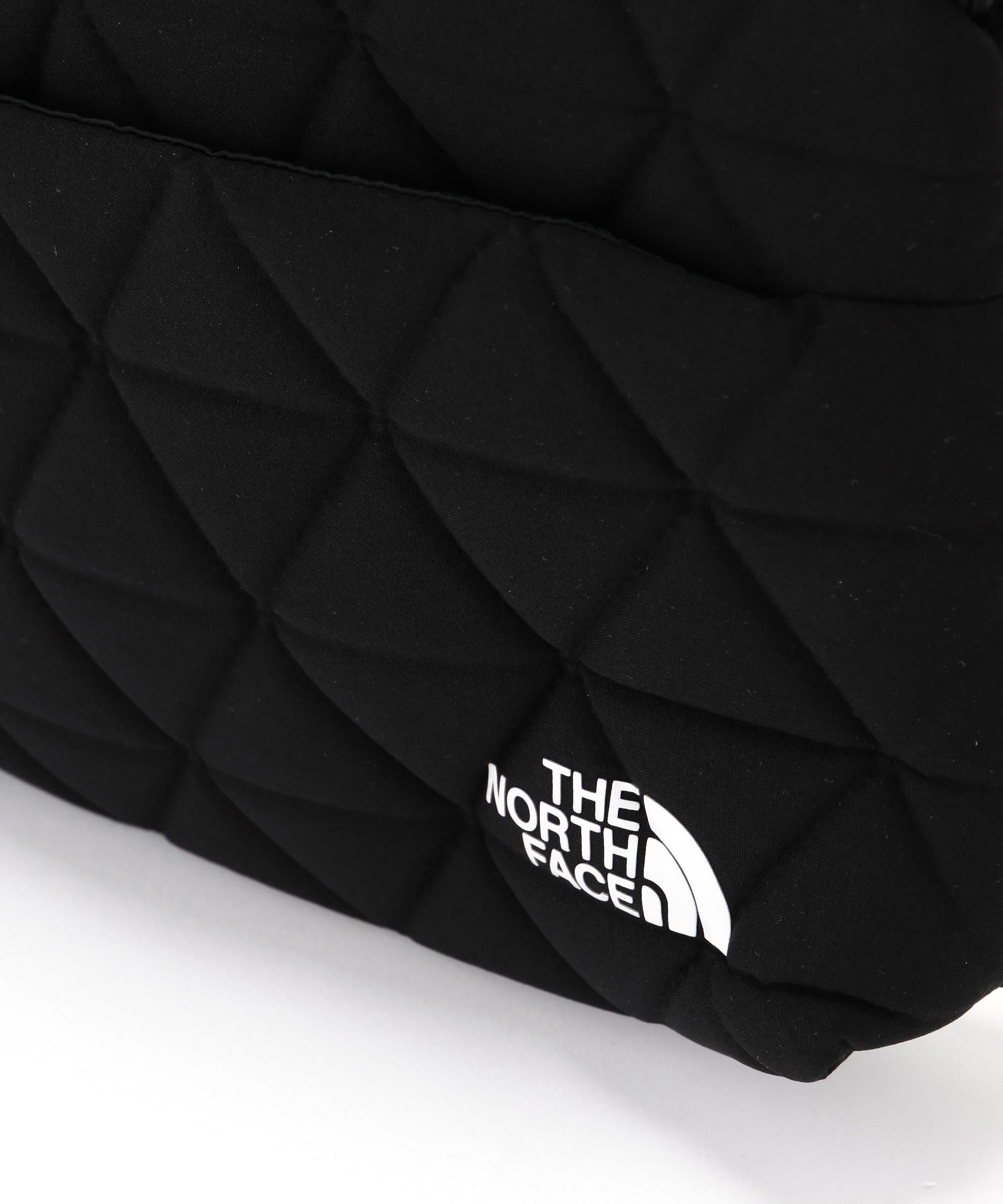 THE NO>TH FACE/ザ・ノース・フェイス　Geoface Pouch ジオフェイスポーチ NM32356 ブラック