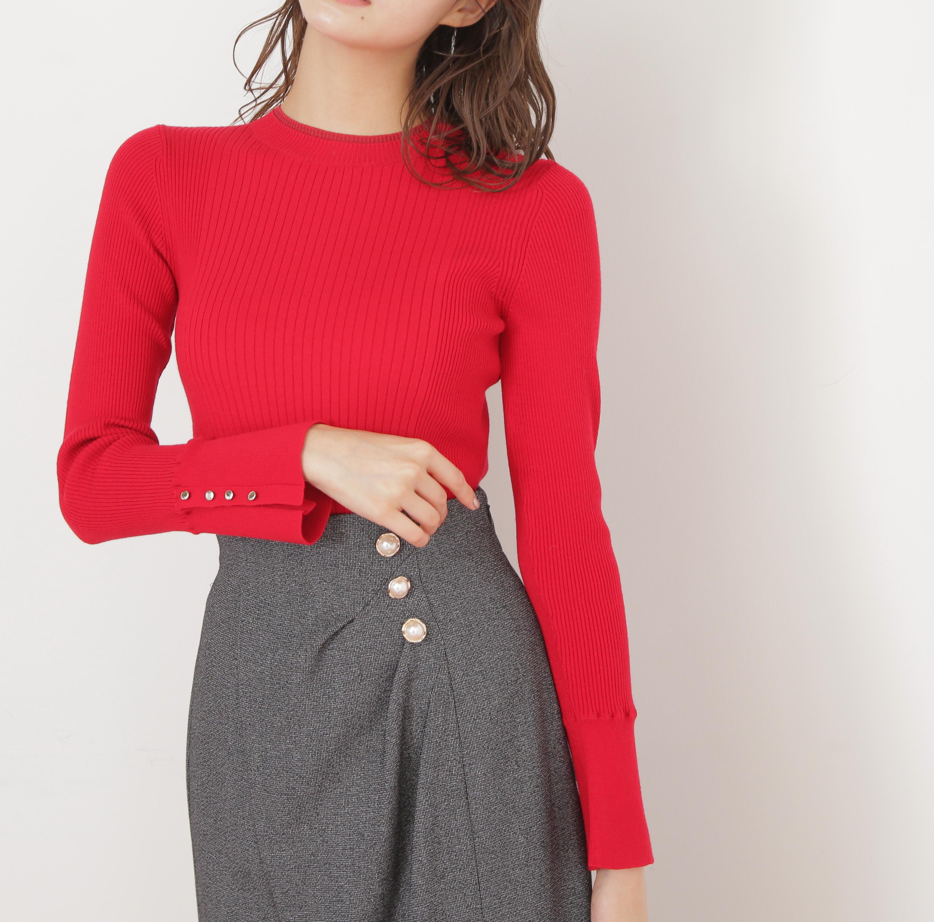 袖ボタンリブニット レッド