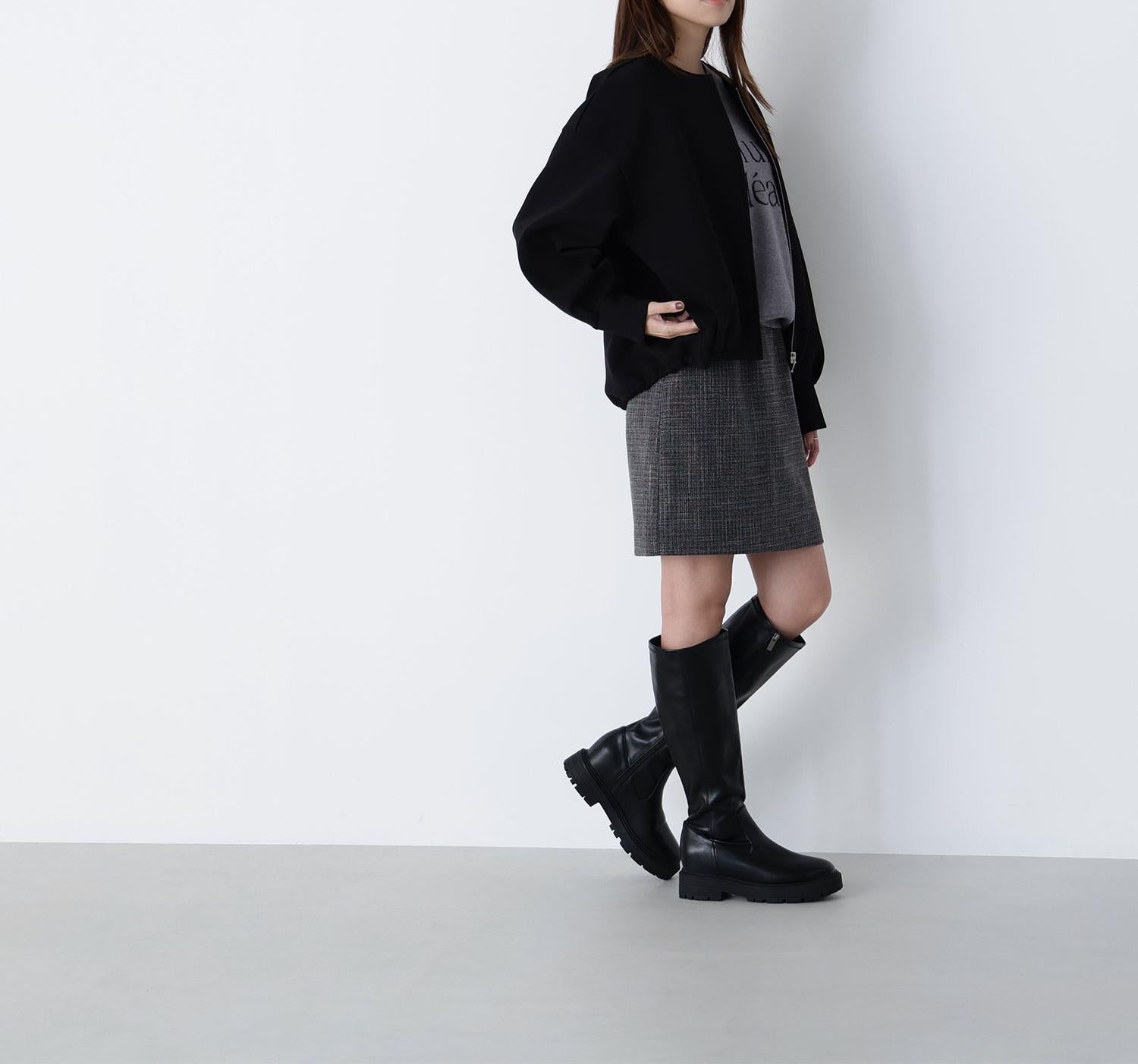 オータムミニスカート ブラックベース2