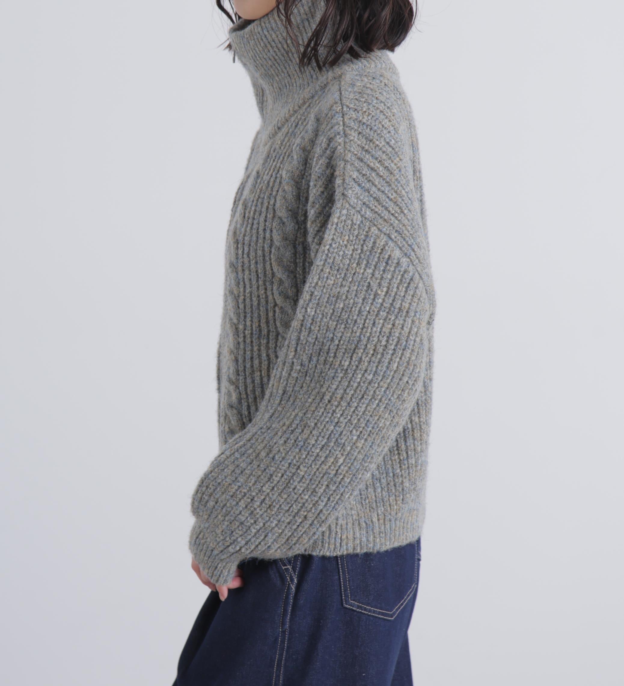 スタンドネックショート丈ジップニットブルゾン グレー