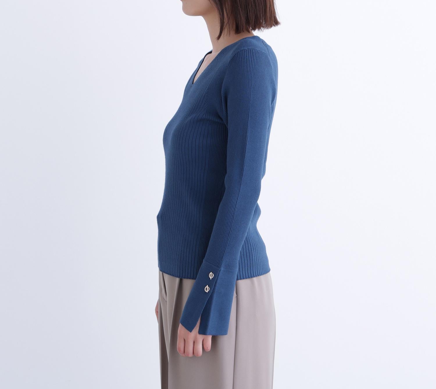 Vネックハトメスリーブリブニット ディープグリーン1