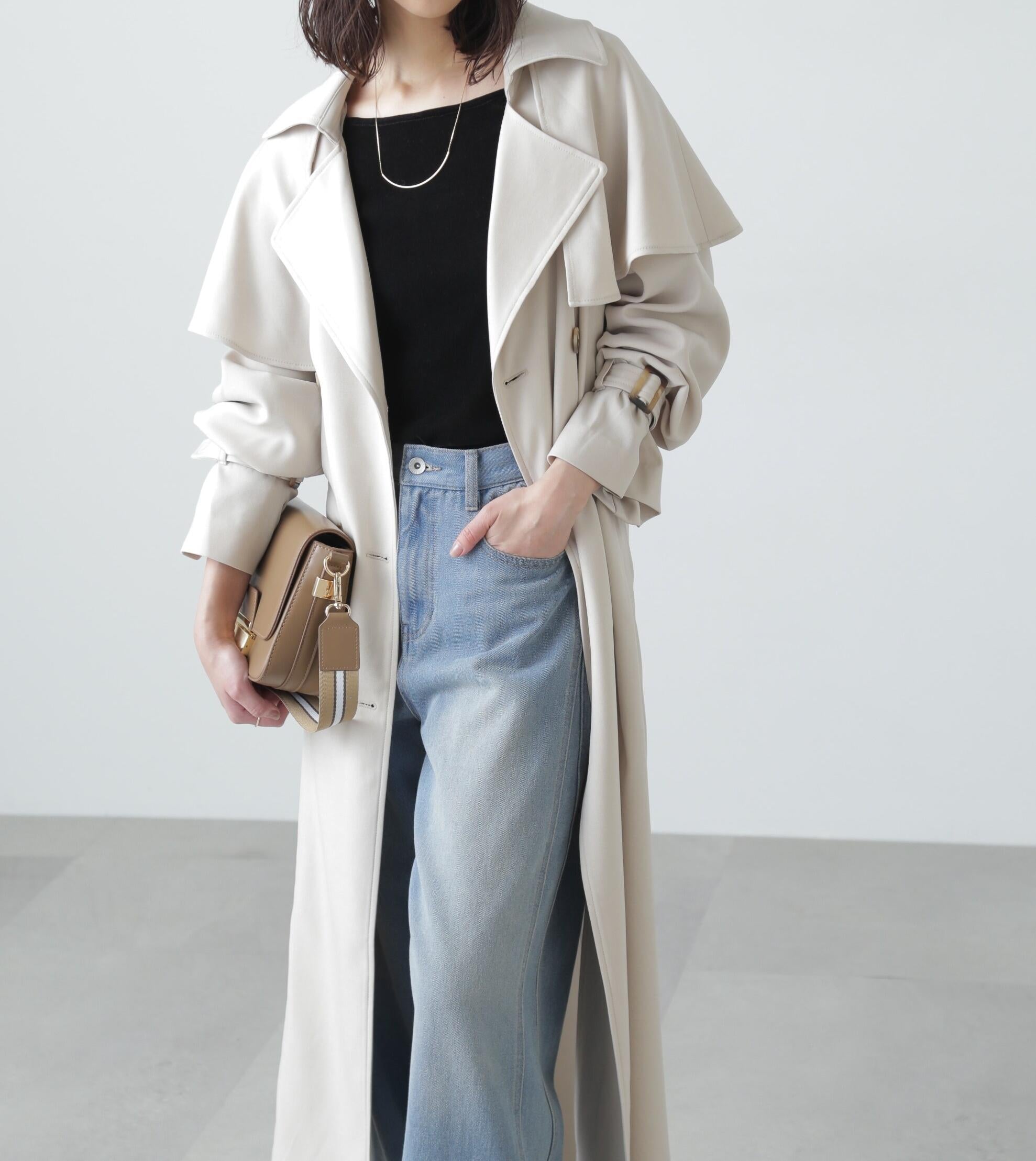 ケープ付きロングトレンチコート アイボリー