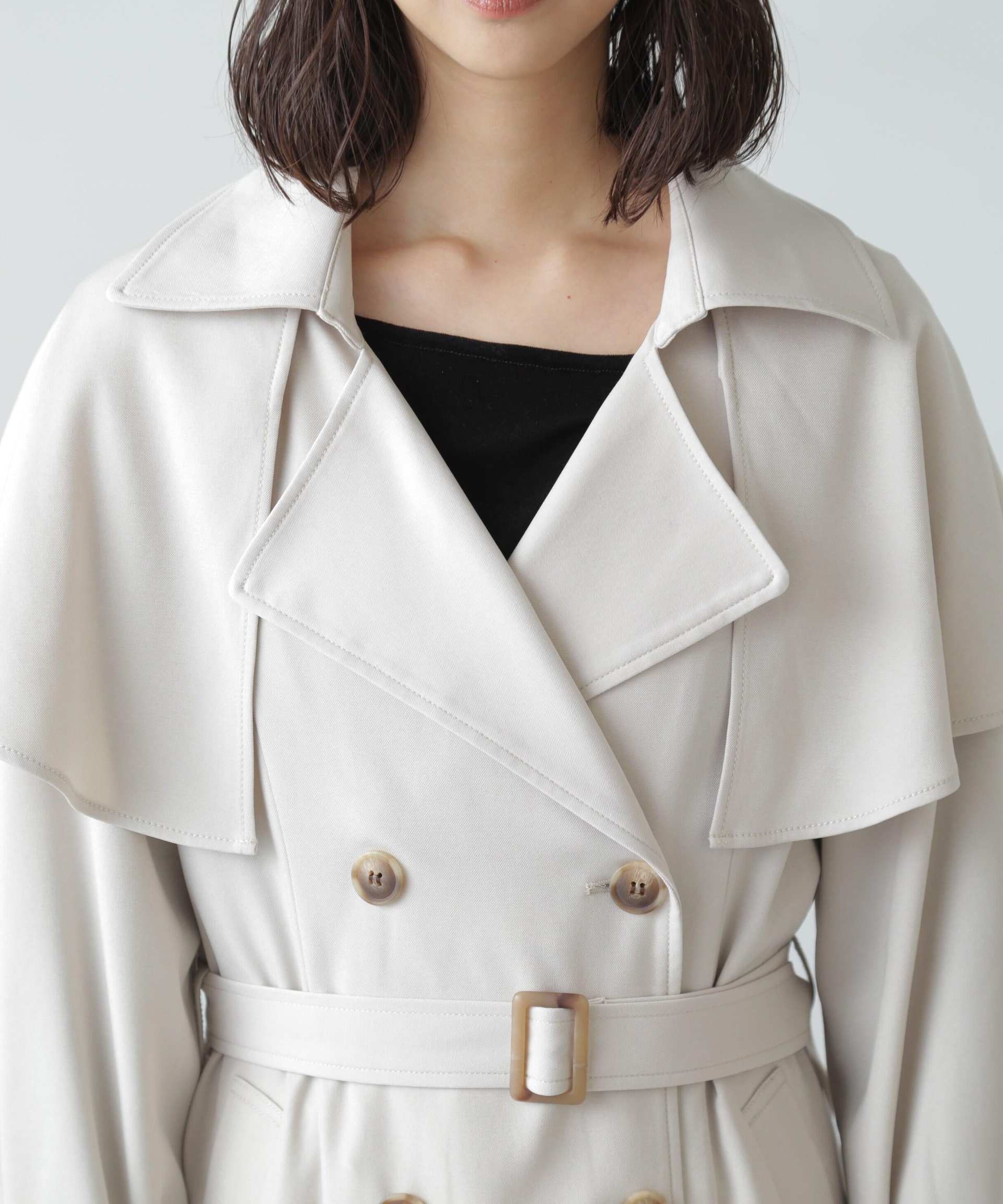 ケープ付きロングトレンチコート アイボリー