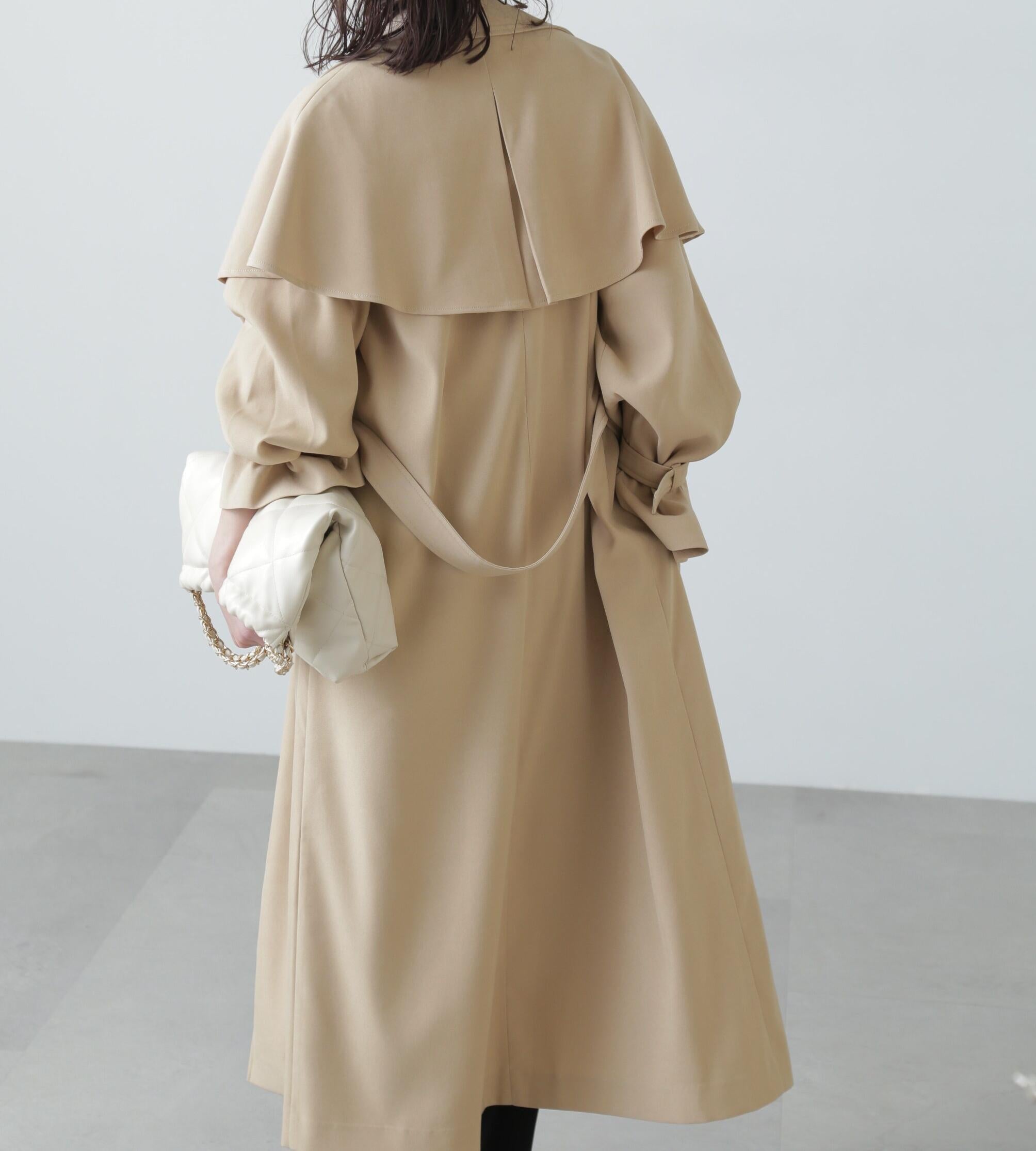 ケープ付きロングトレンチコート ベージュ