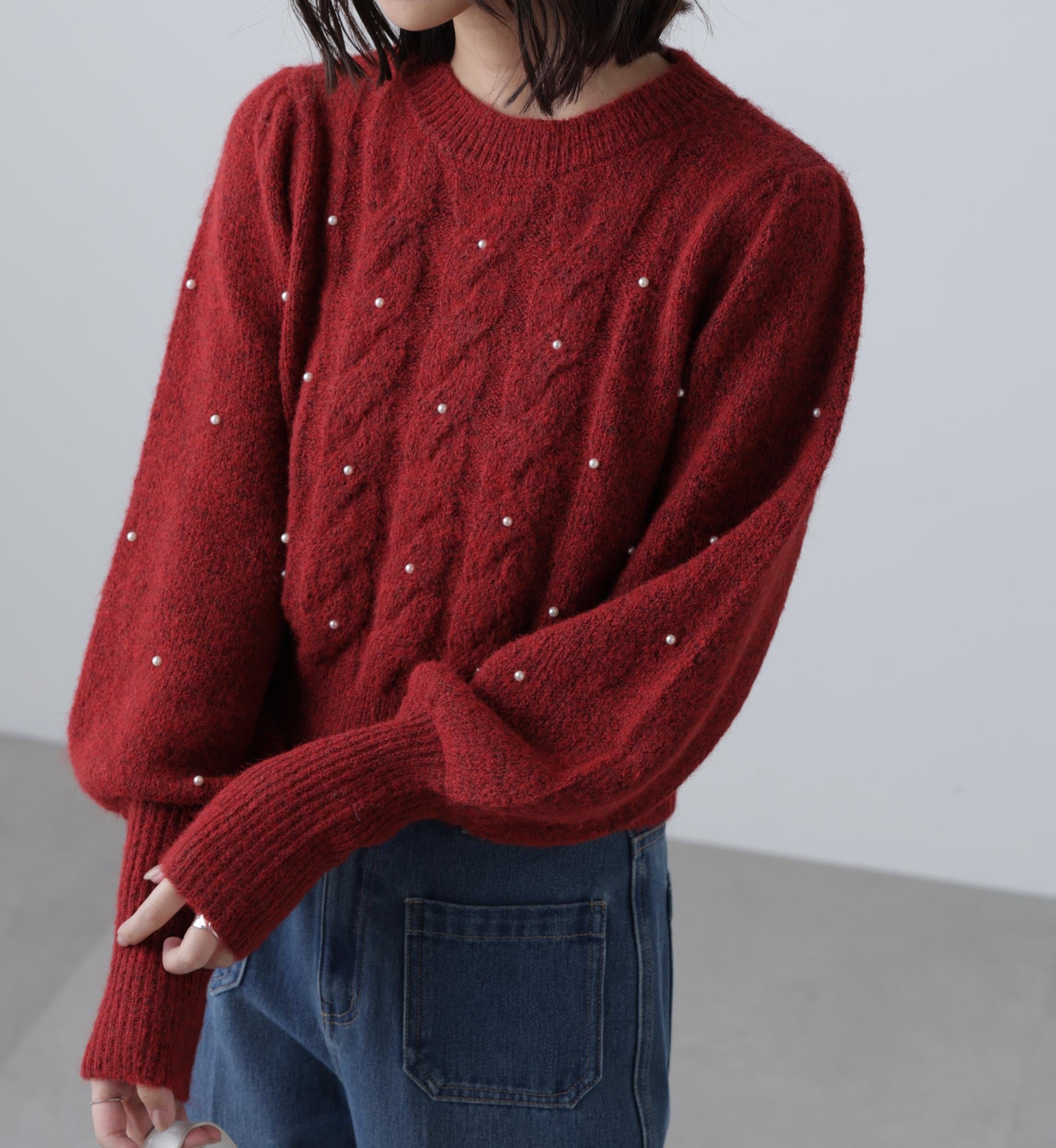パール付きケーブルショート丈ニット レッド