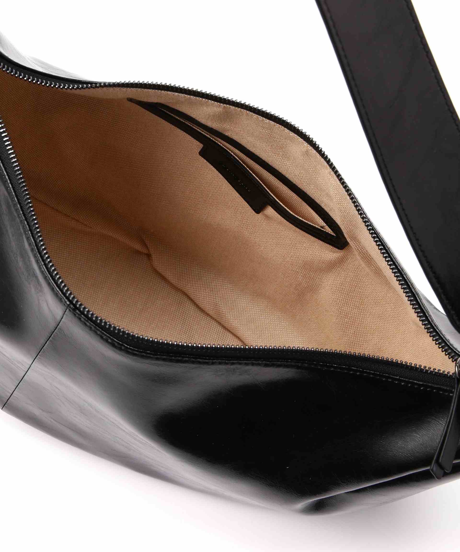 Archivepke/Archivepke/PANEL BAG BLACK