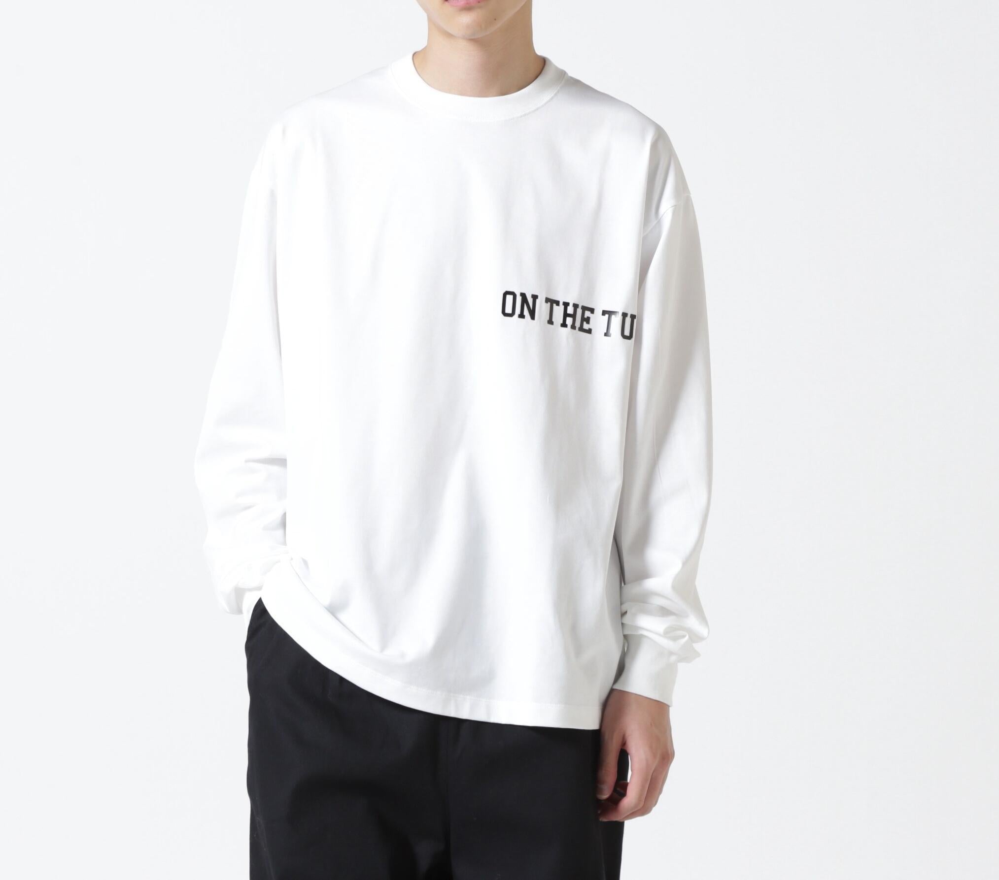 ON THE TU>F<オン ザ ターフRACKSIDE TEE ホワイト