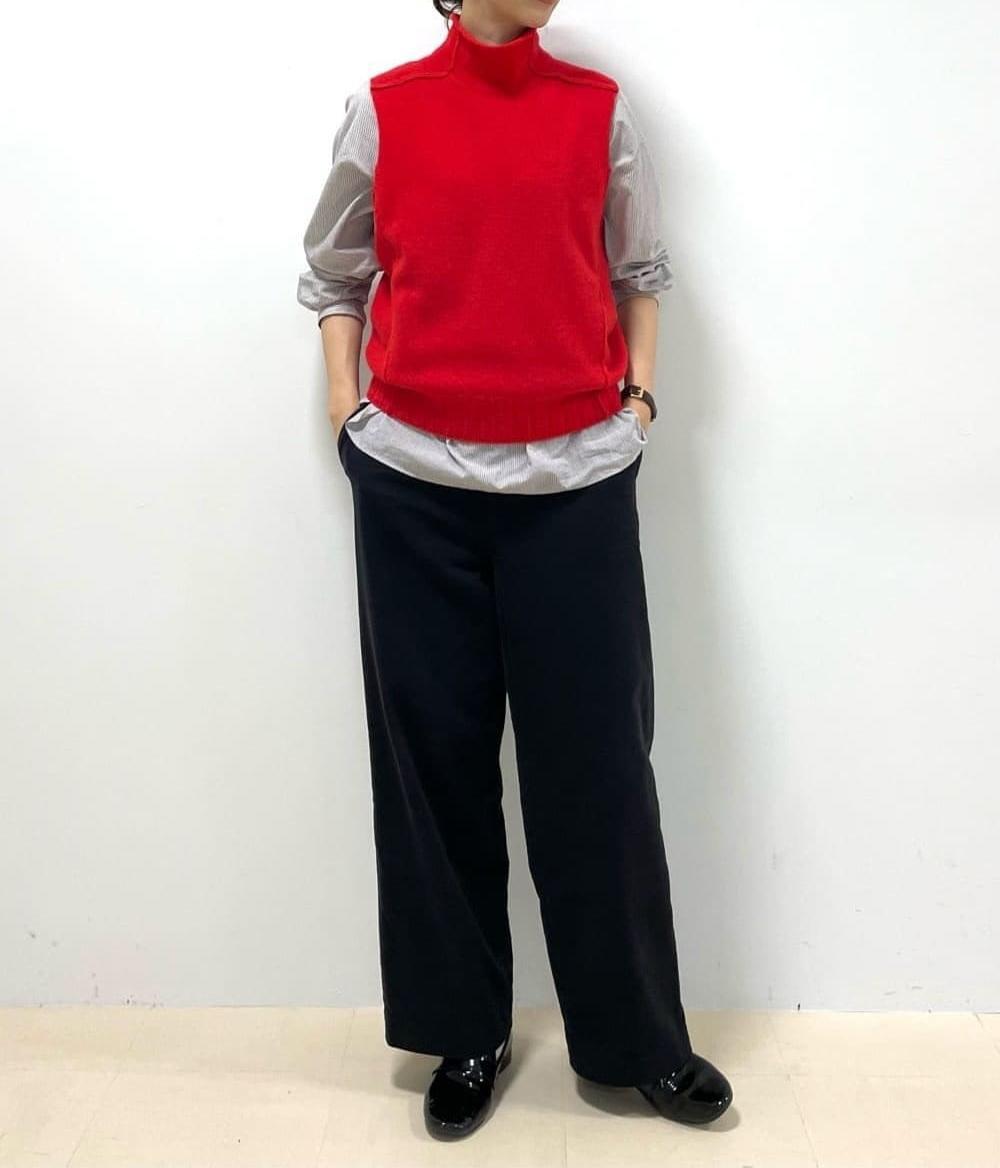 ◆アウトリンキングハイネックベスト レッド