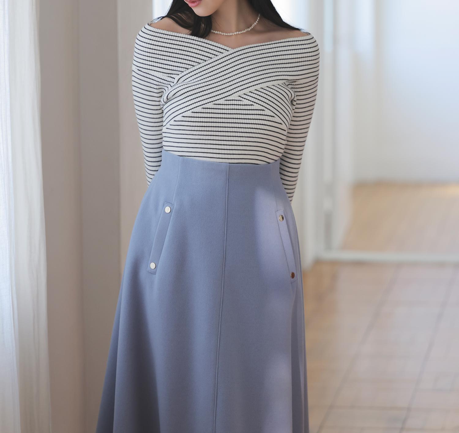 クロスネックリブニット オフ×ブラック2