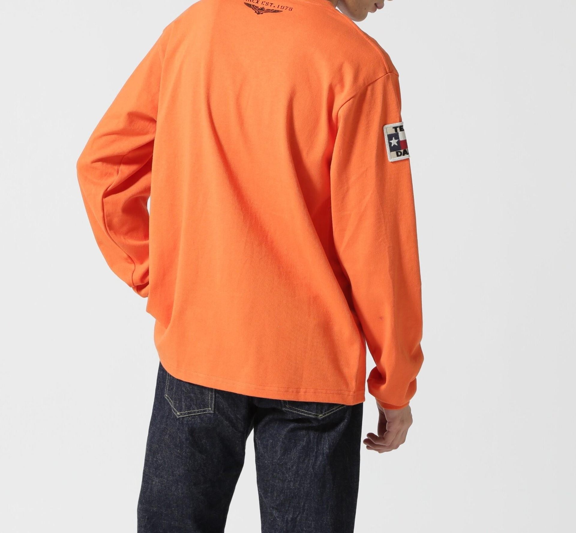 《WER&DEPOT限定》TOP GUN PATCHED L/S T-SHI>T / トップガン パッチド 長袖 Tシャツ / AVI>EX オレンジ
