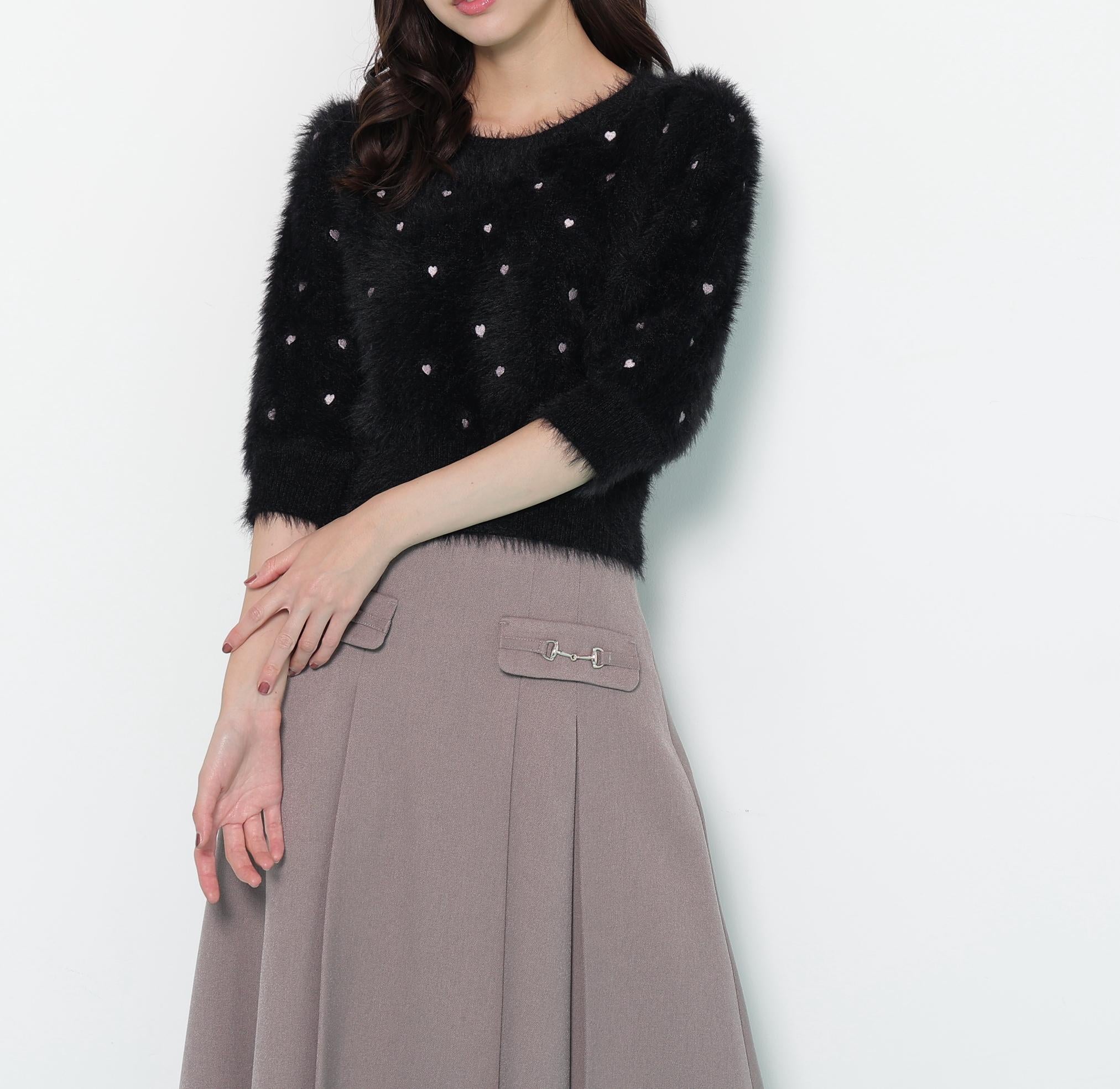 ハート刺繍シャギーニット ブラック