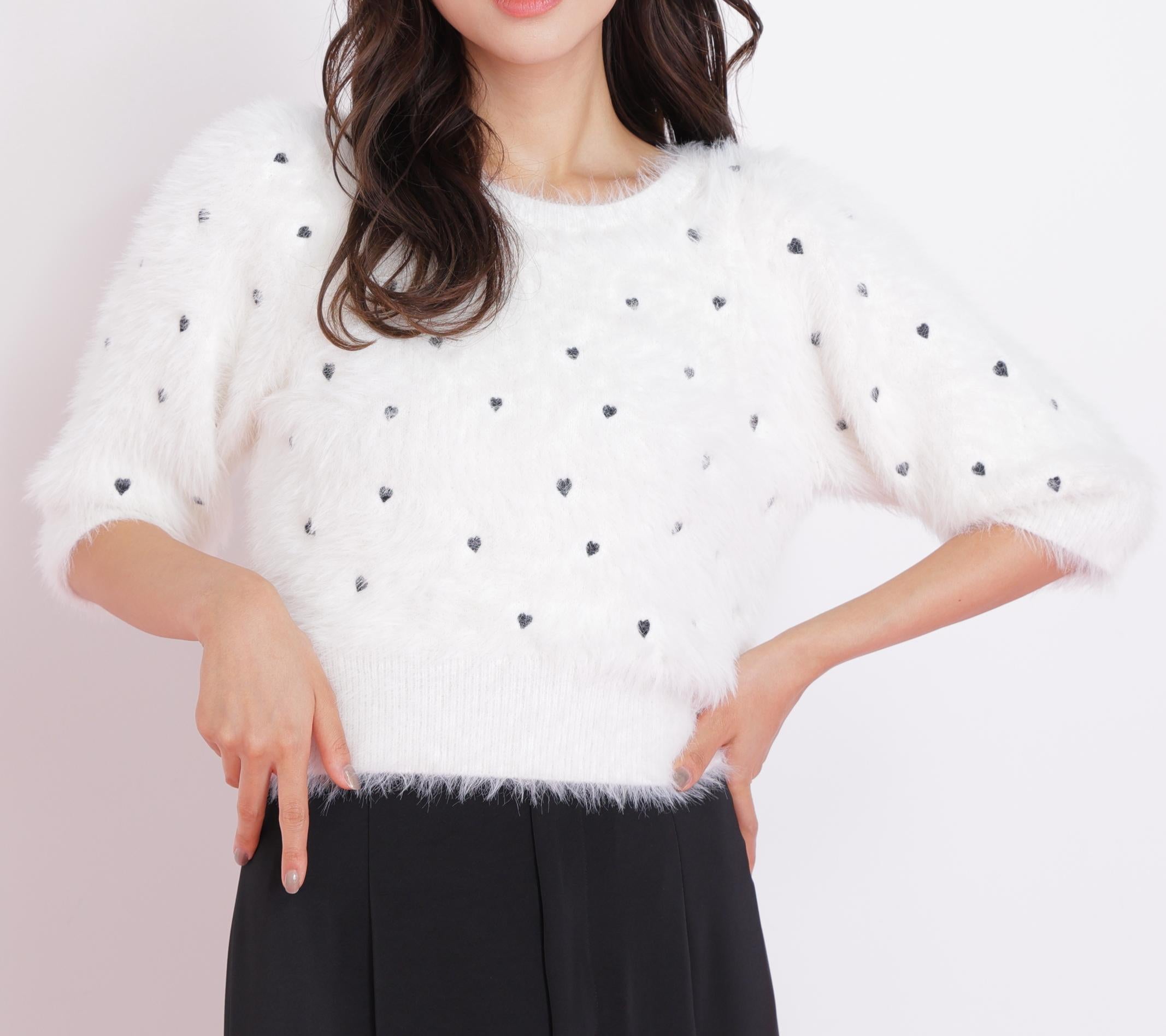 ハート刺繍シャギーニット ホワイト