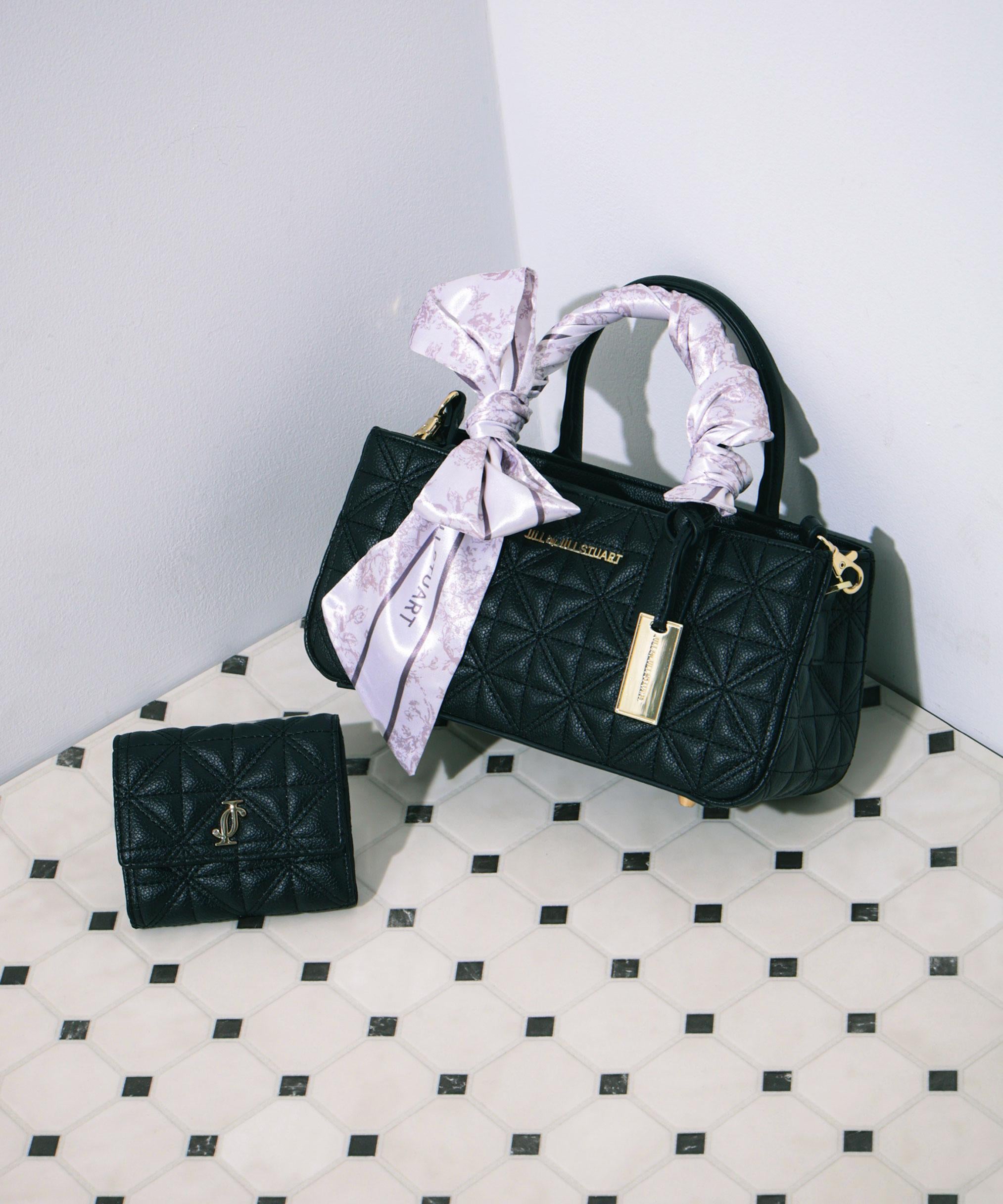 スカーフキルティングトートバッグ ブラック