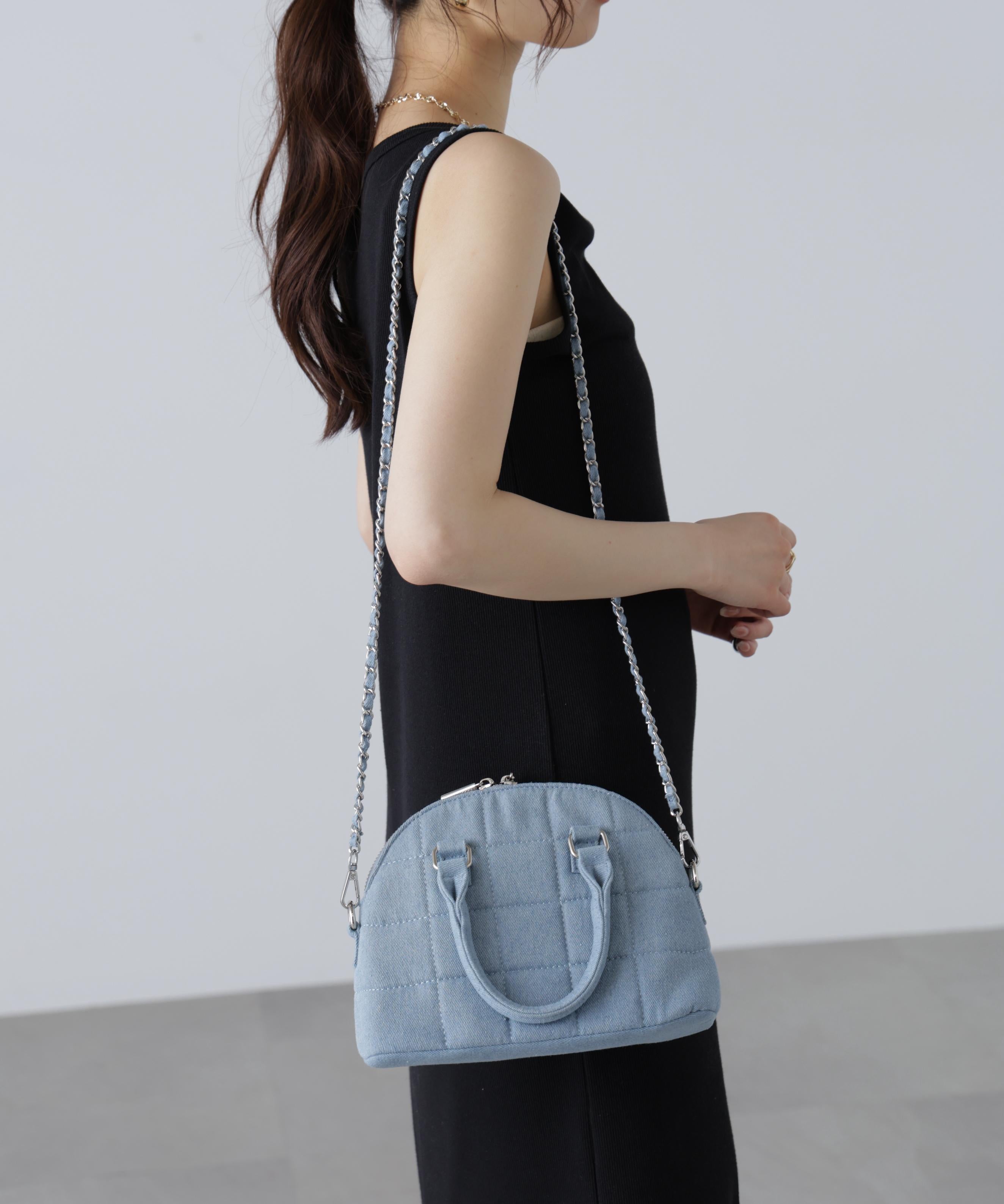ハーフムーンショルダーバッグ ブルーデニム