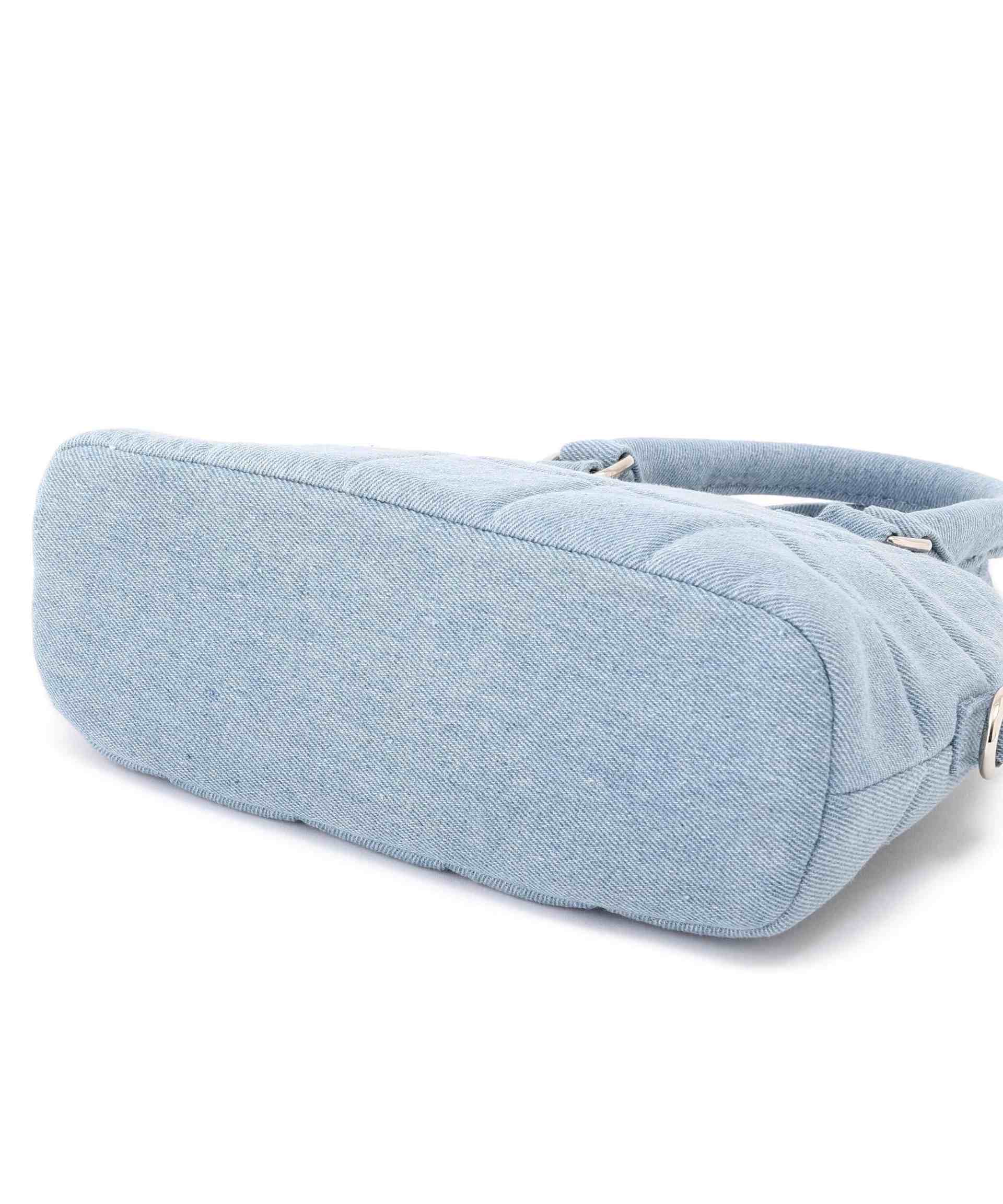 ハーフムーンショルダーバッグ ブルーデニム