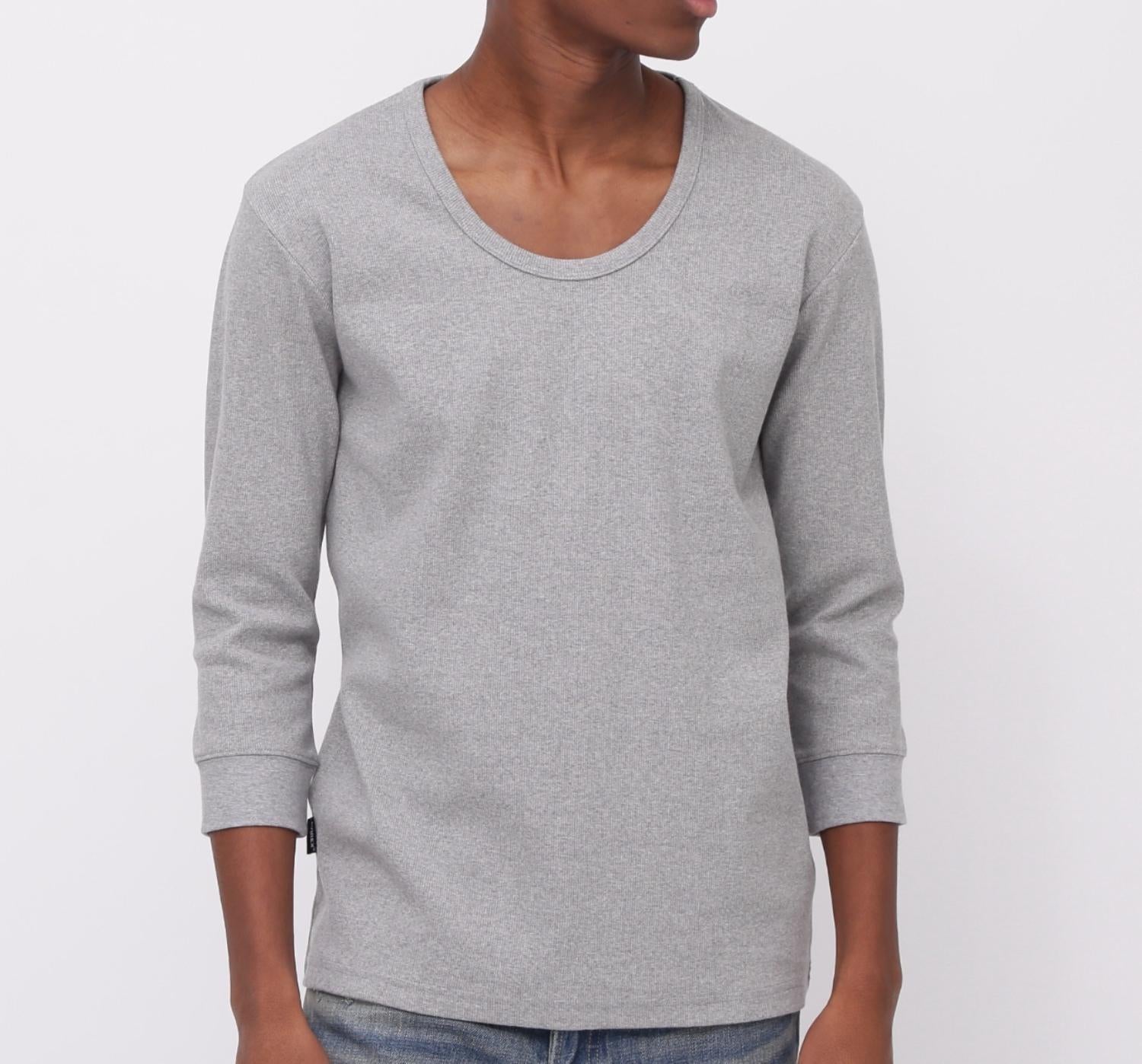 《DAILY/デイリー》2/3 SLEEVE U-NECK T-SHIRT/2/3 スリーブ Uネック Tシャツ グレー