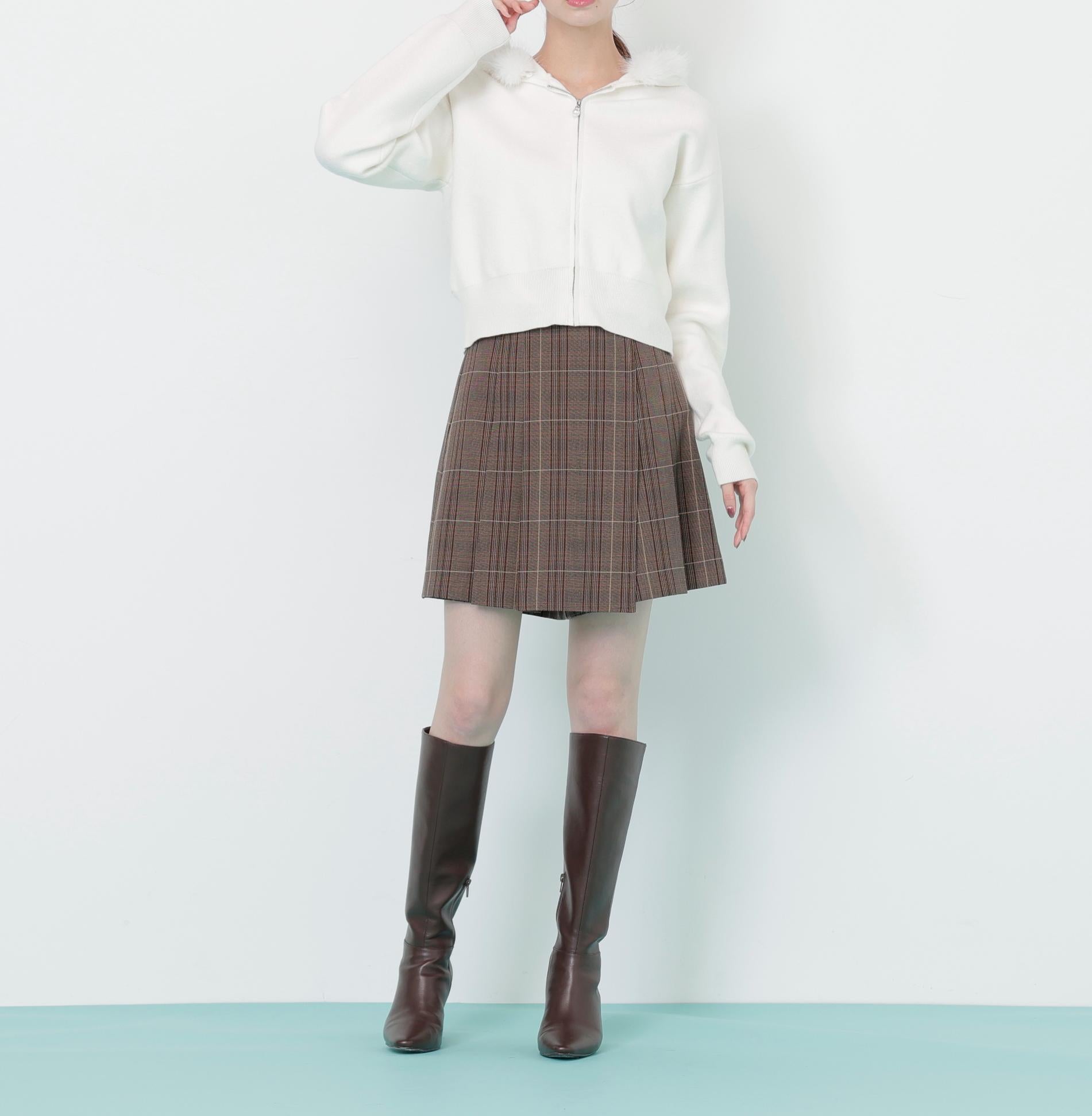 フェイクファー付きニットパーカー エクリュ