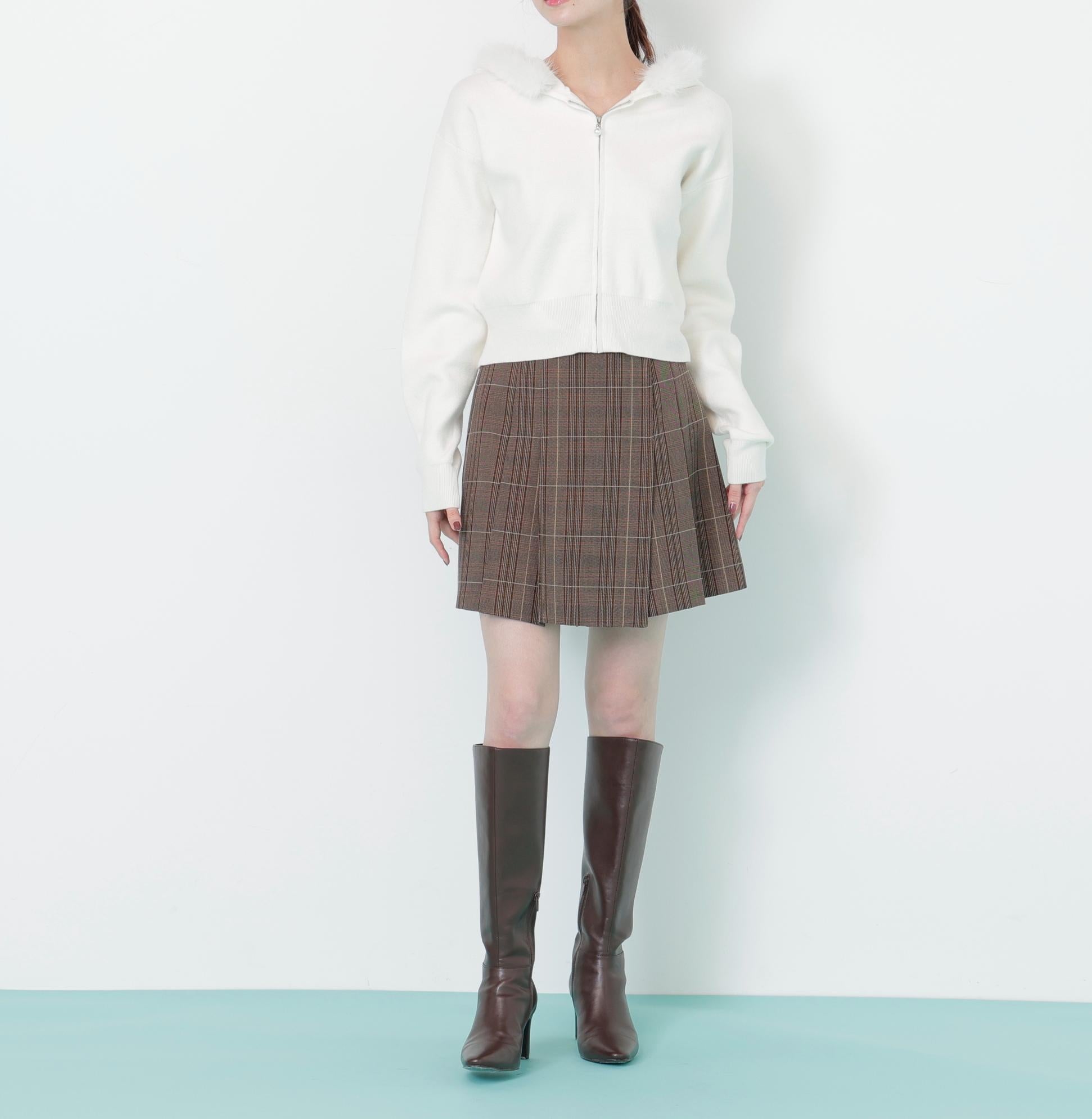 フェイクファー付きニットパーカー エクリュ