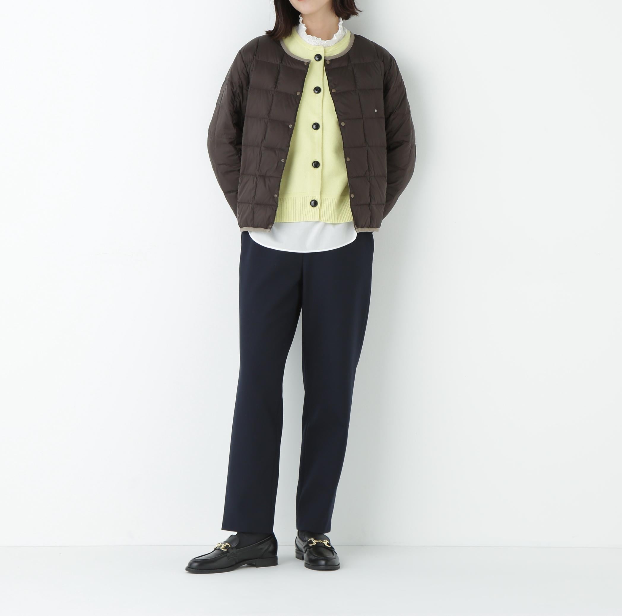 リバーシブルクルーネックダウンブルゾン ダークチョコ×カーキ