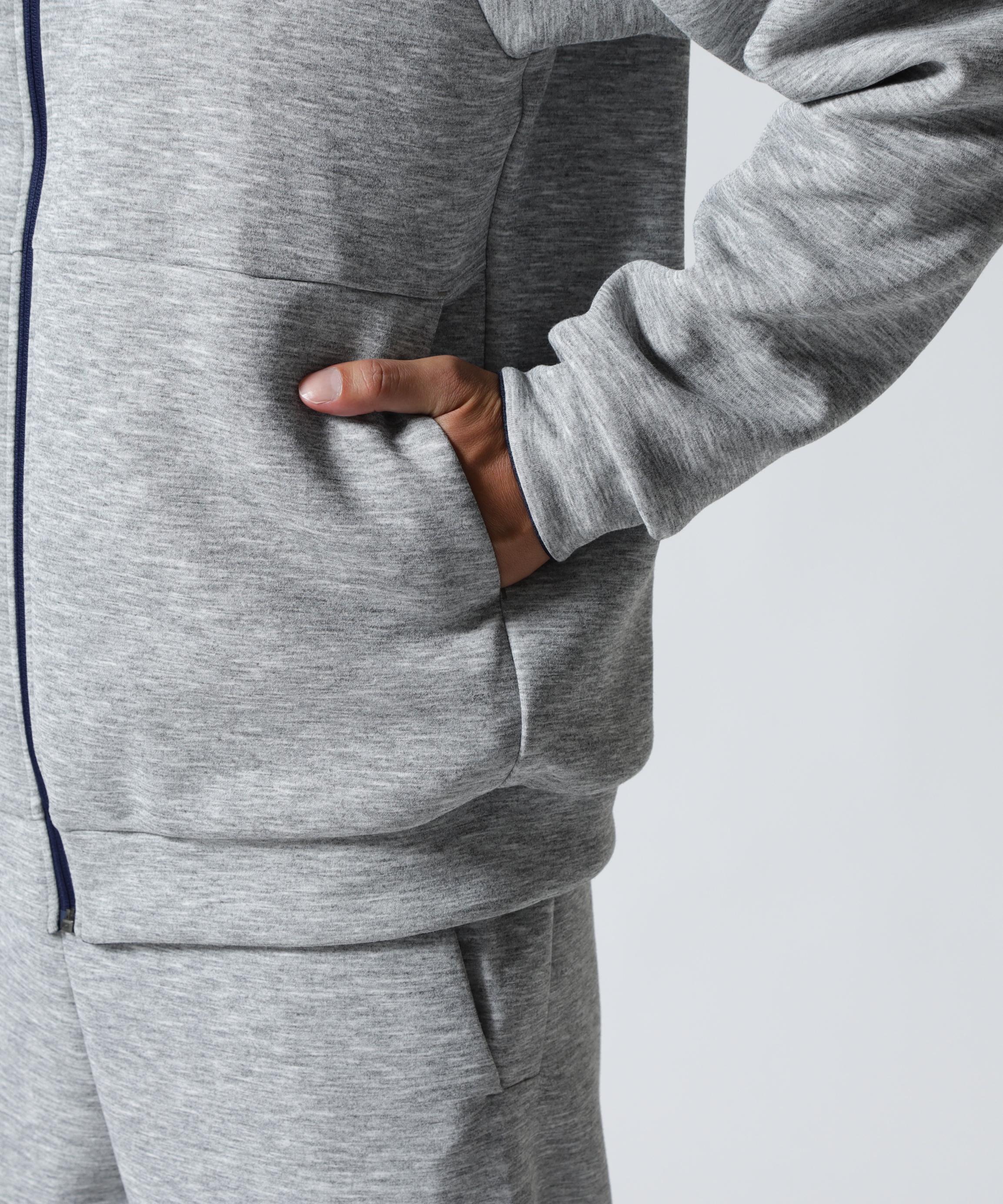THE NORTH FACE (ザ・ノース・フェイス）reversible Teck Hoodie グレー