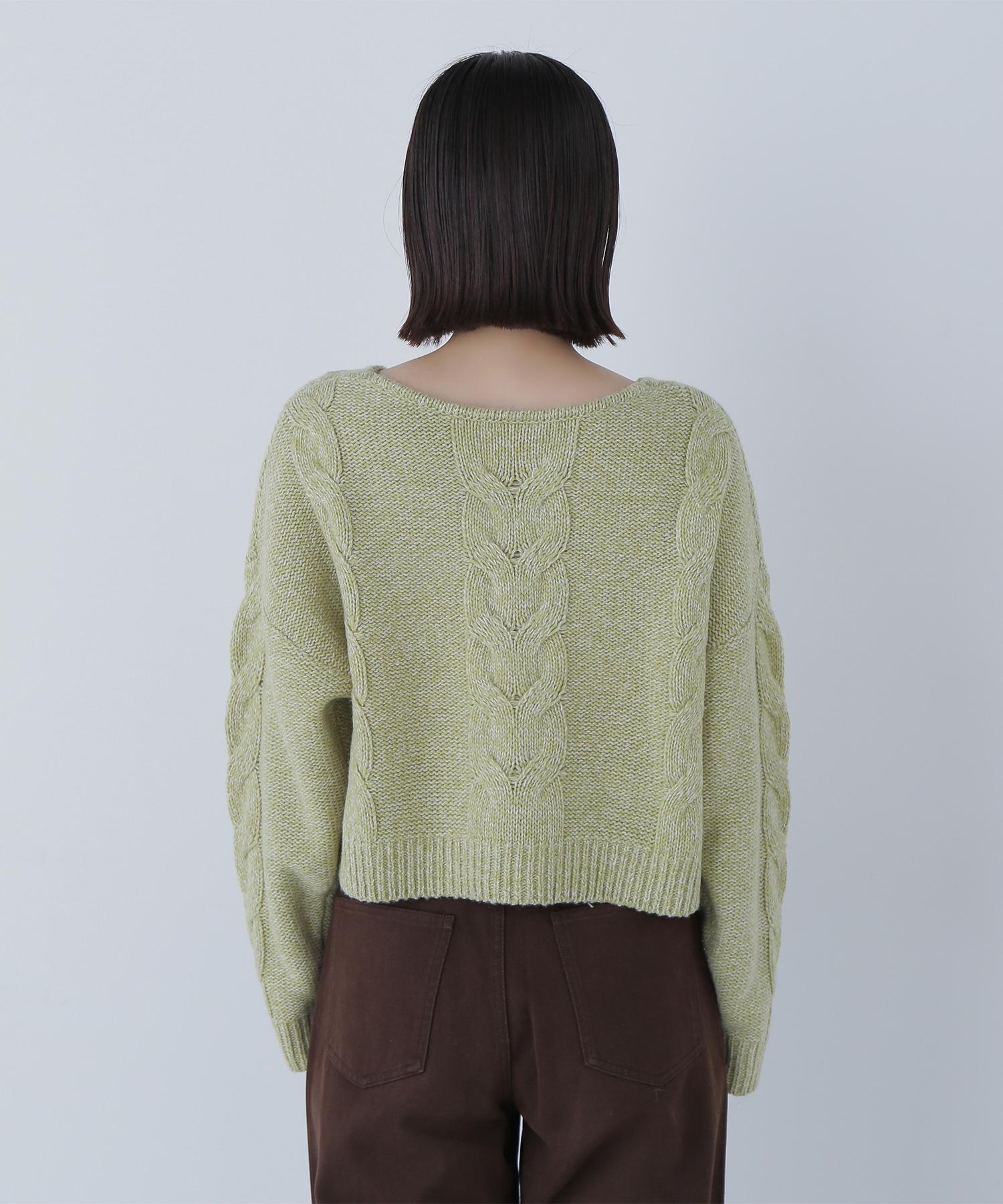 Vネックケーブルニット グリーンベース2