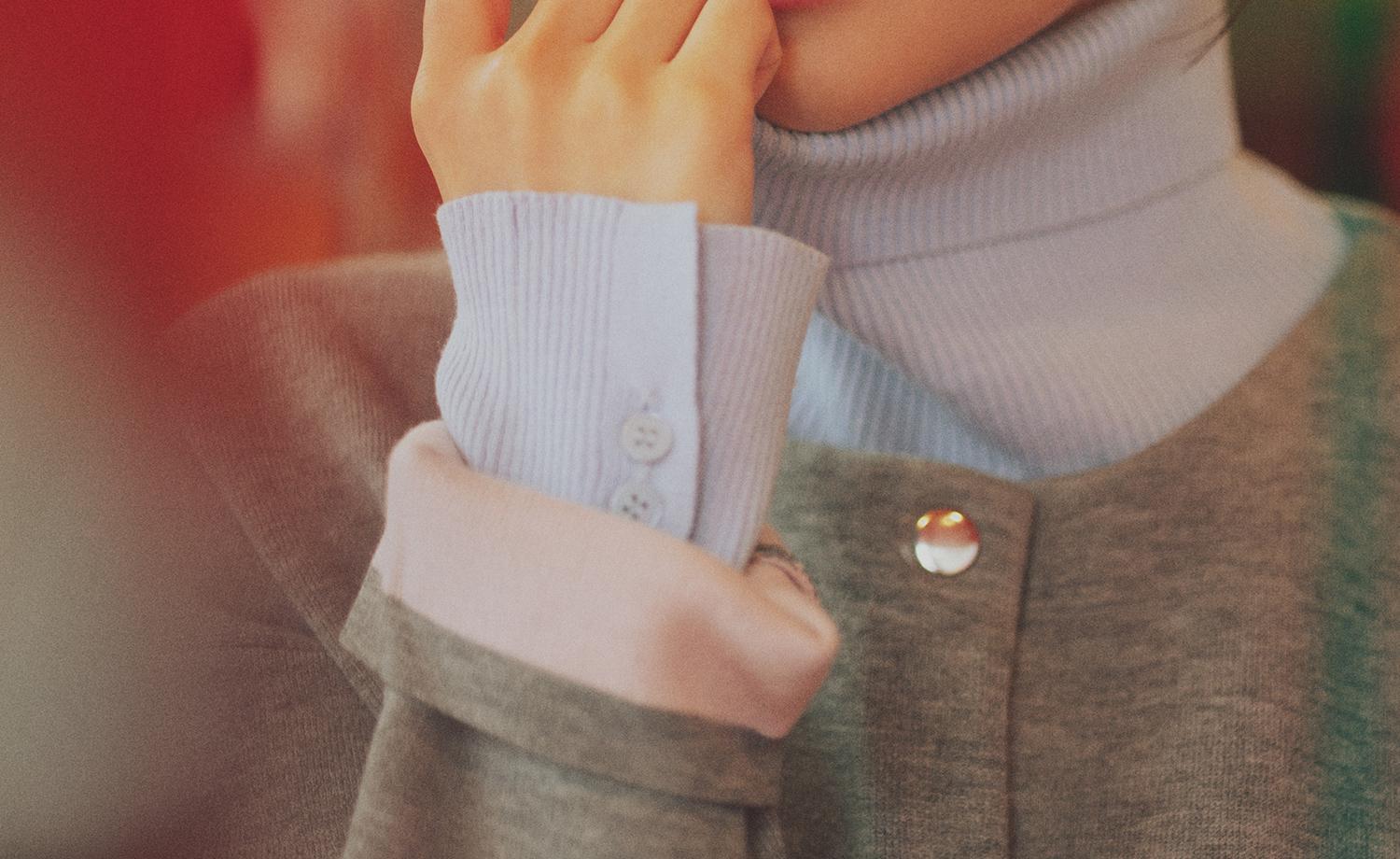 ベーシックタートルネックニット ブルー