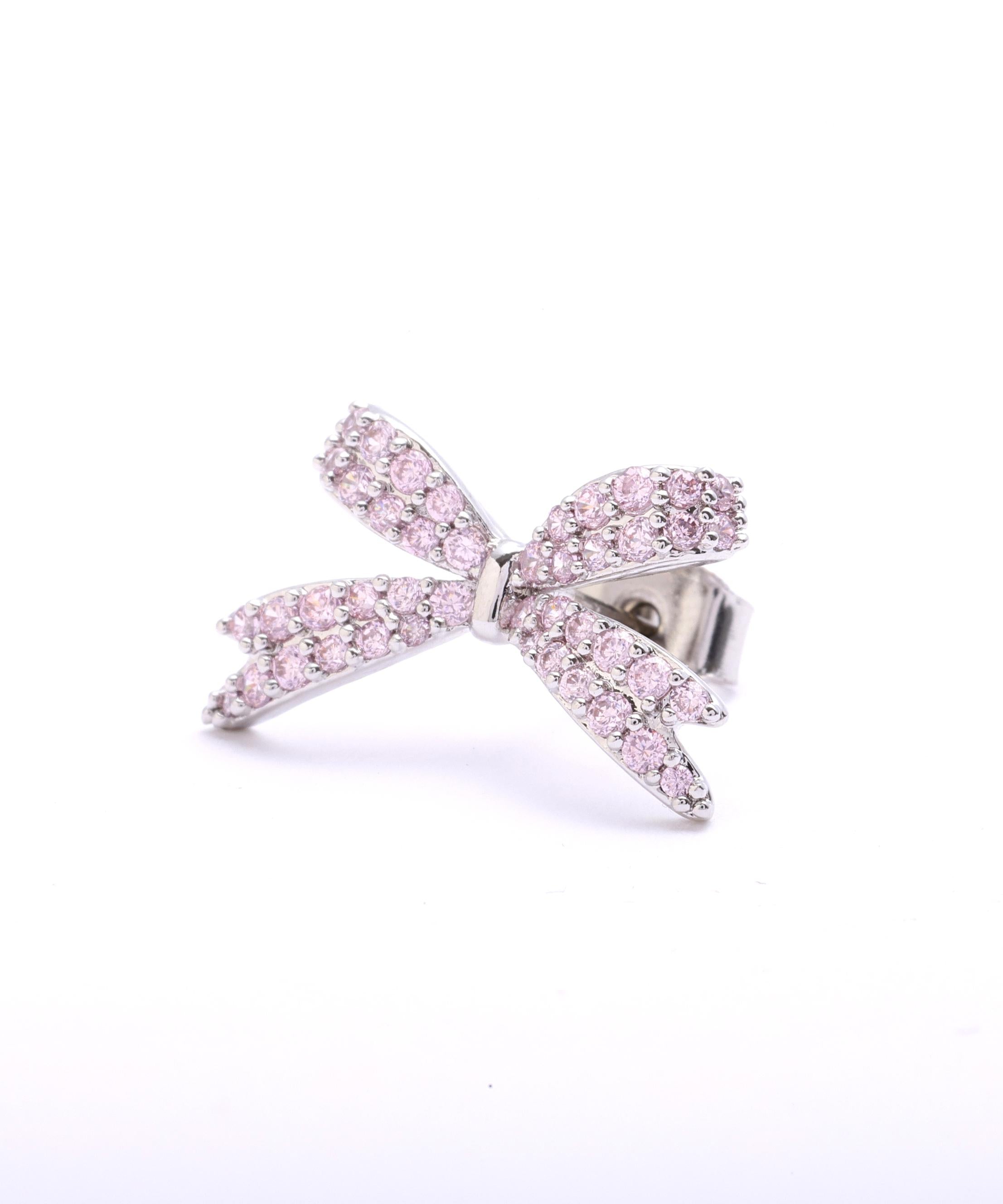 Cubic パヴェリボンピアス ピンク
