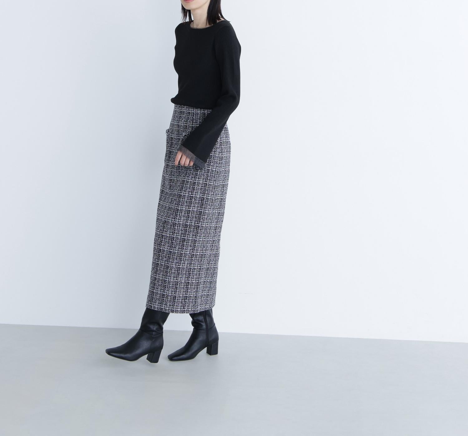 ボートネックフレアカフスニット ブラック