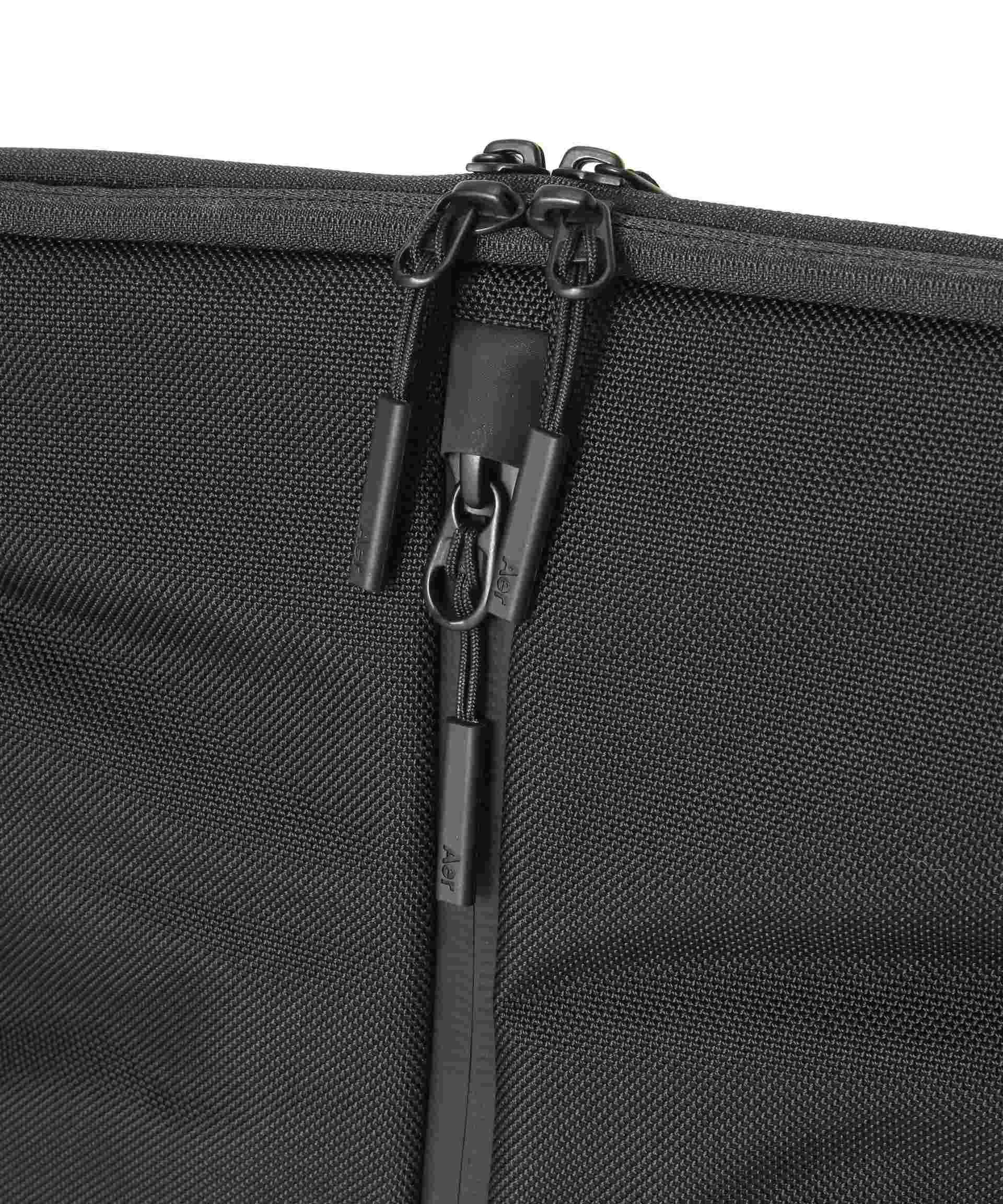 AerTech Folio 13' Black Laptop Case/Computer Case