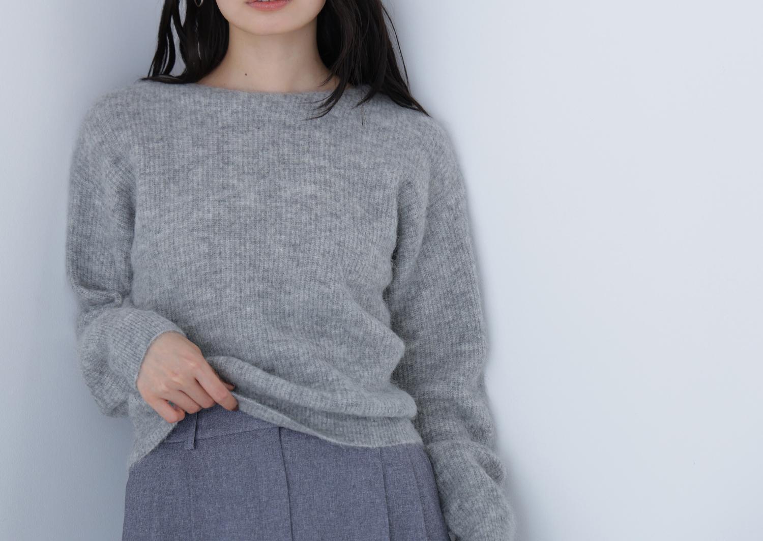 アルパカ混クルーネックニット グレー