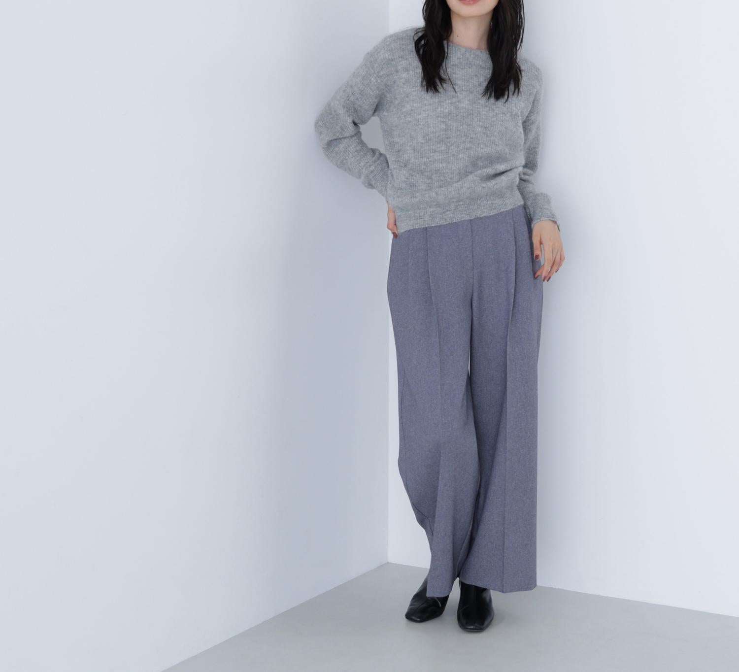 アルパカ混クルーネックニット グレー