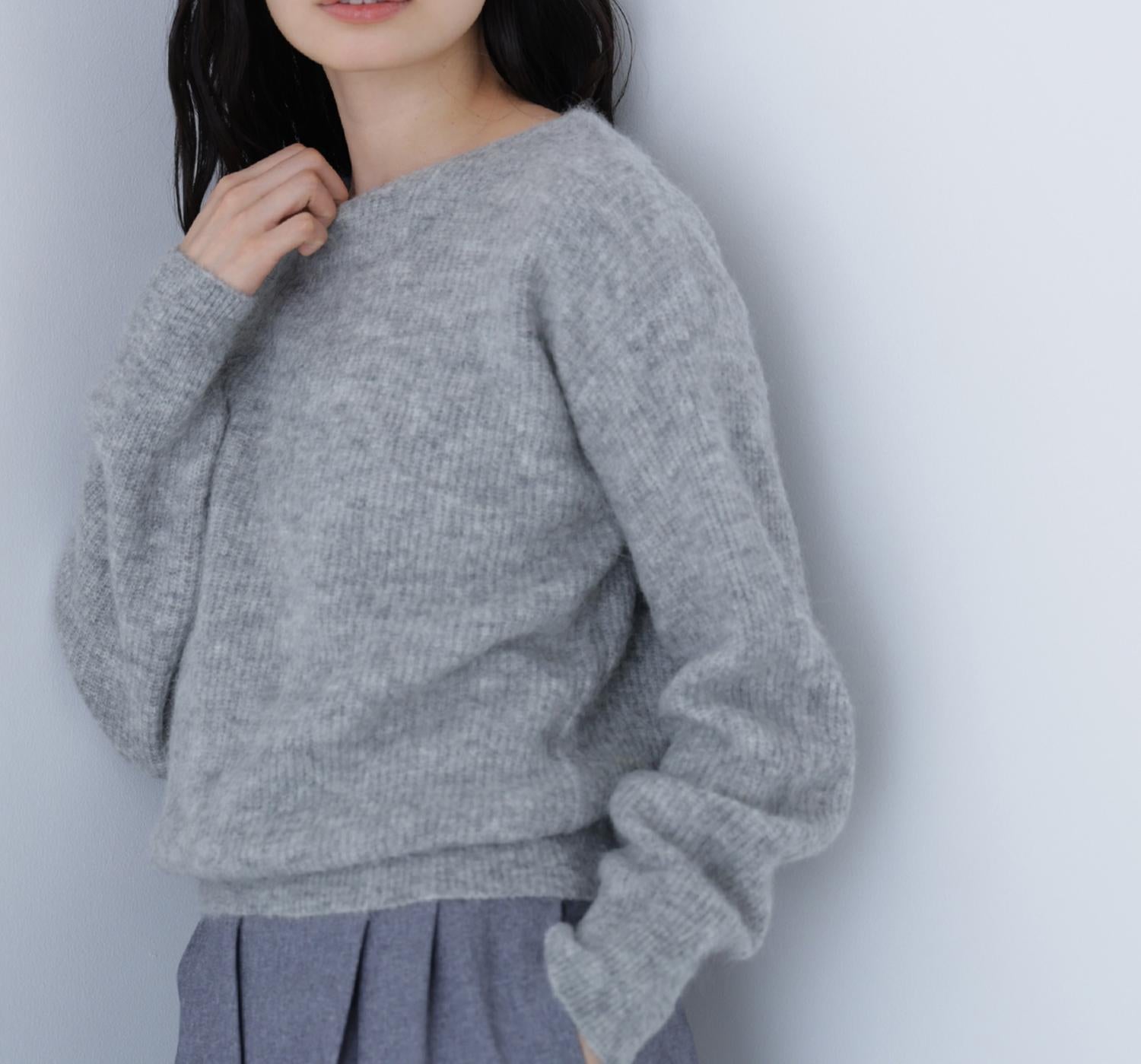 アルパカ混クルーネックニット グレー