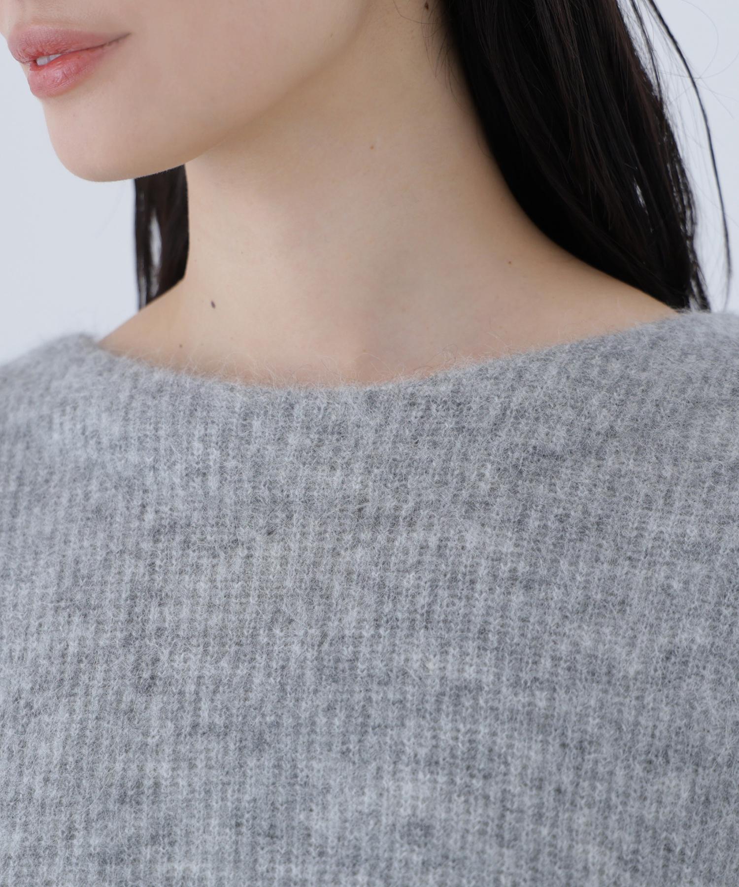 アルパカ混クルーネックニット グレー