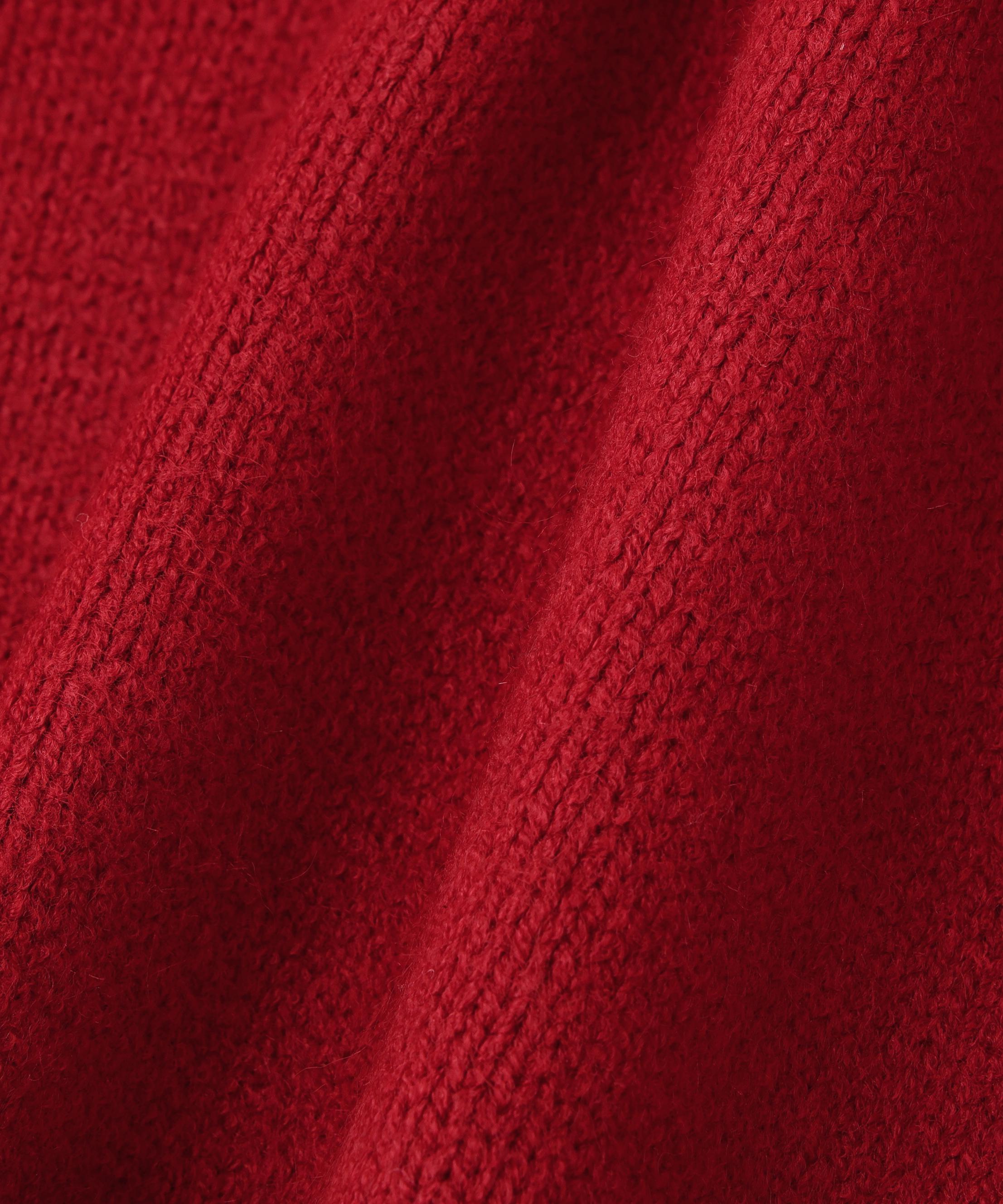 サイドスリットハイネックニット レッド