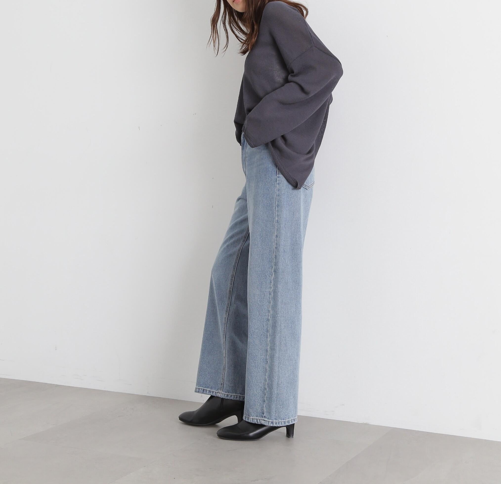 ディープVネックボクシーニット チャコール1