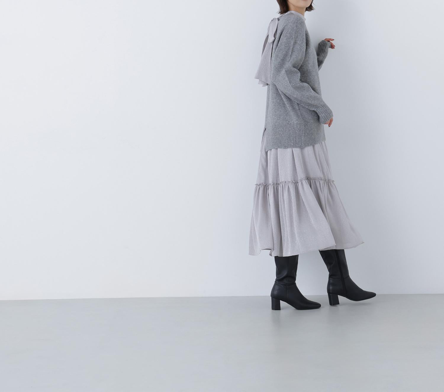 バックスリットミドルニット グレー