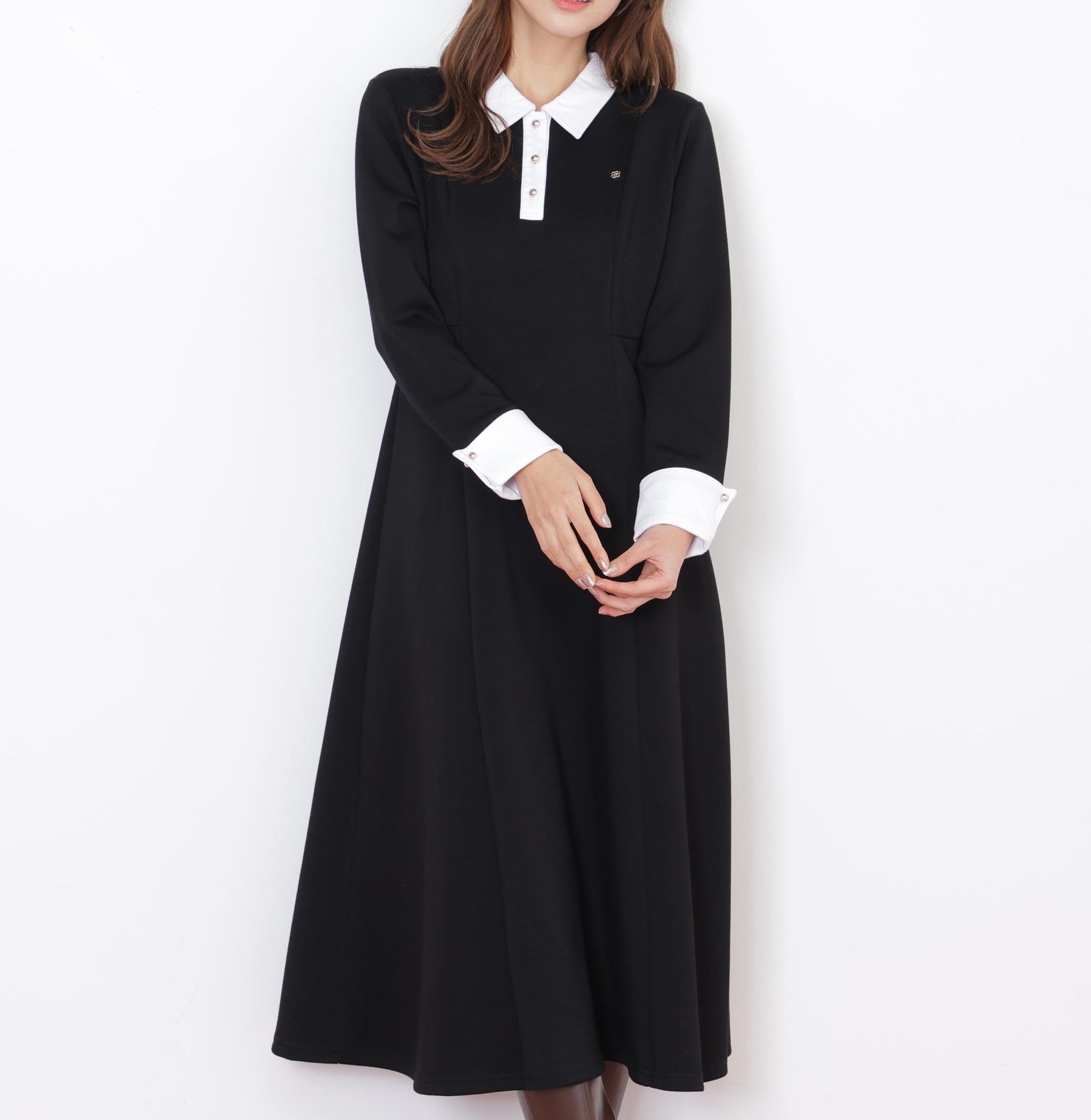 ポロ衿カットソーフレアワンピース ブラック