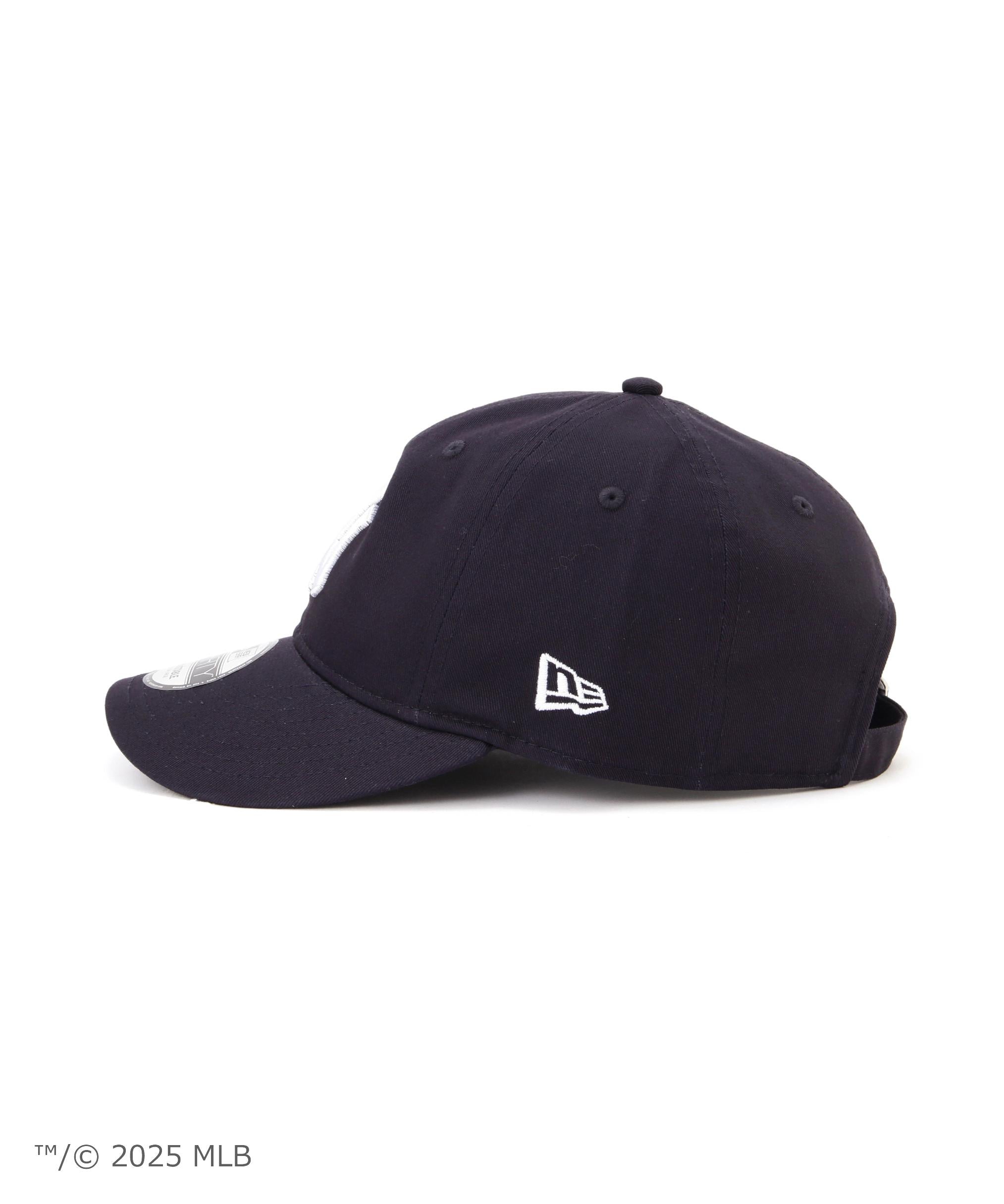 AVI>EX ×  NEW YO>K YANKEES CAP ネイビー
