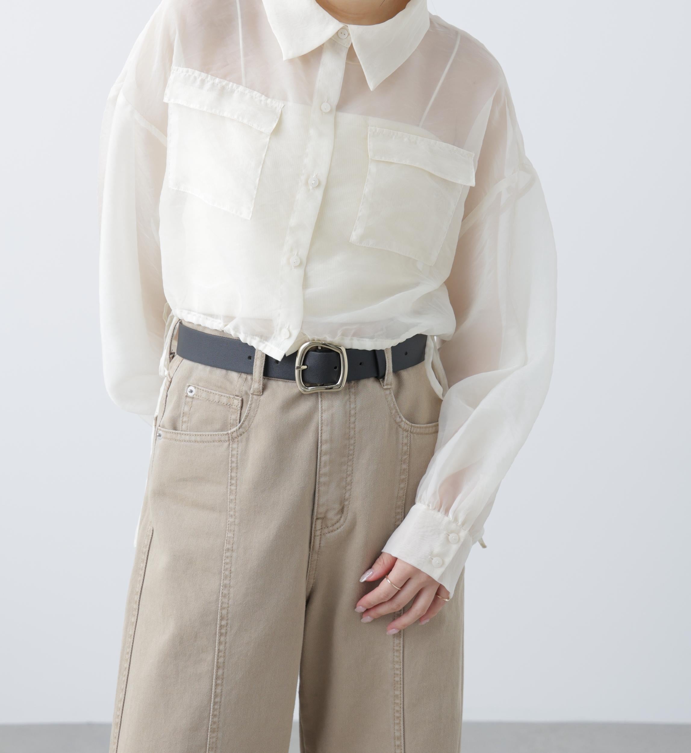 裾ドロストショート丈シアーシャツ ホワイト