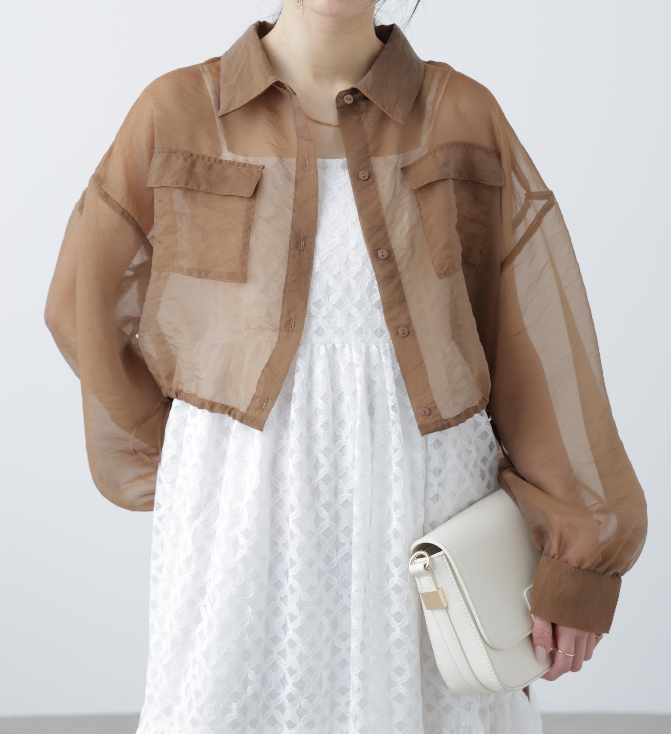 裾ドロストショート丈シアーシャツ ブラウン