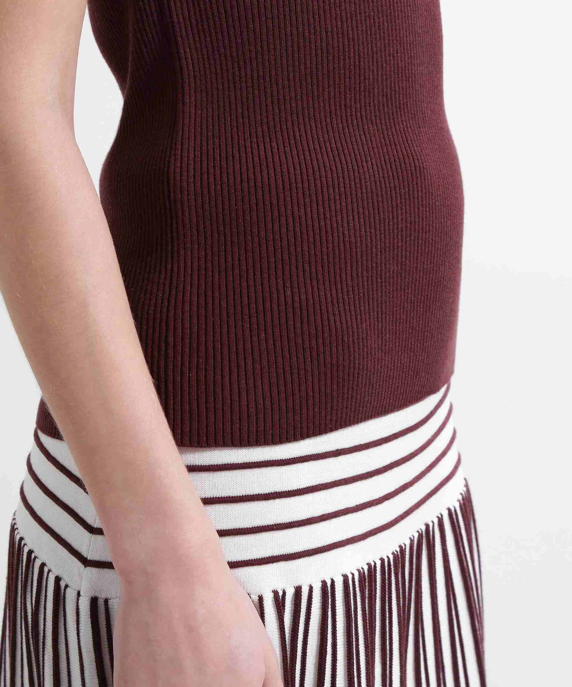 ◆オフショルダーリブニット ブラウン