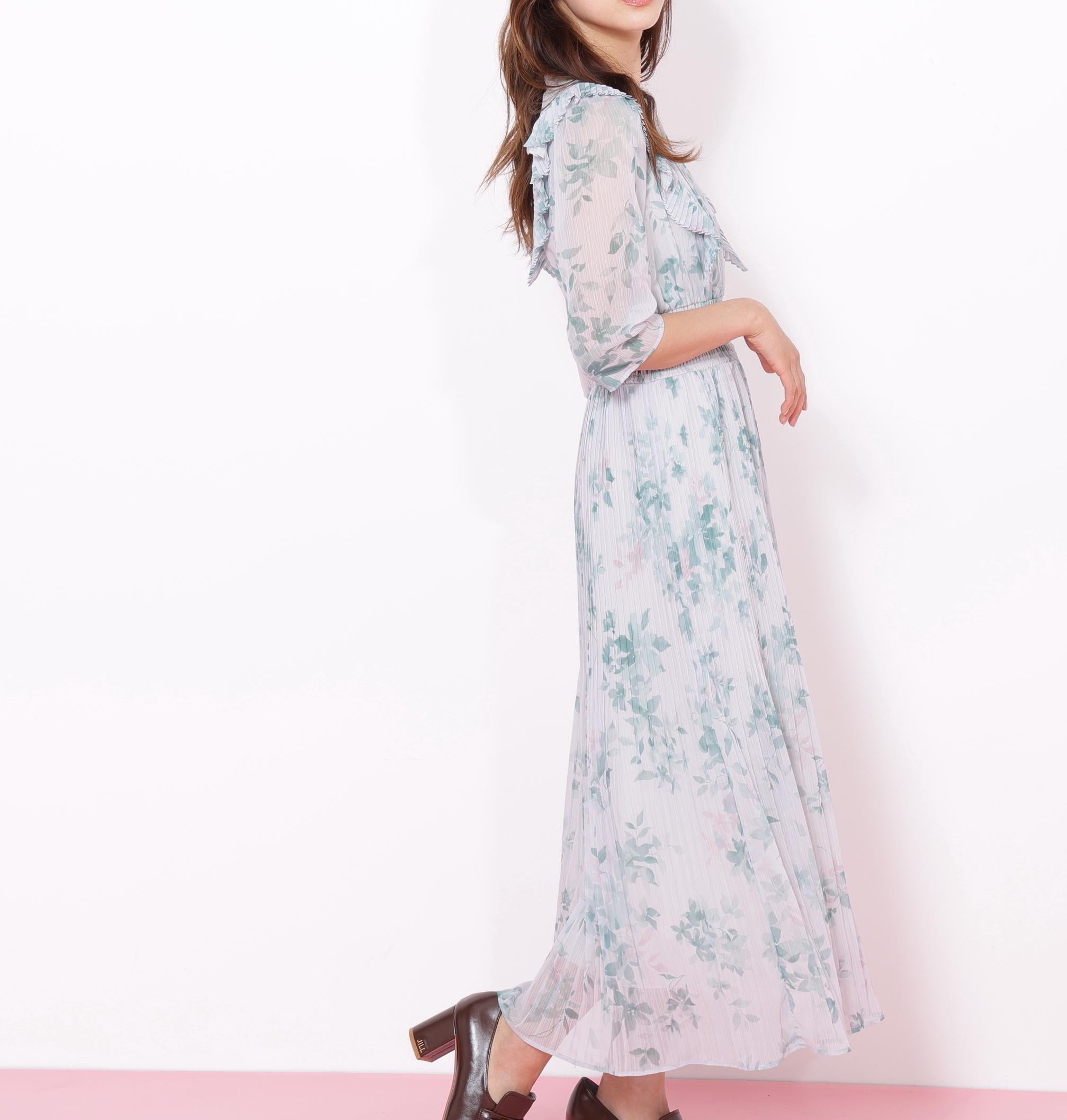 ぼかしフラワープリントワンピース グリーン1