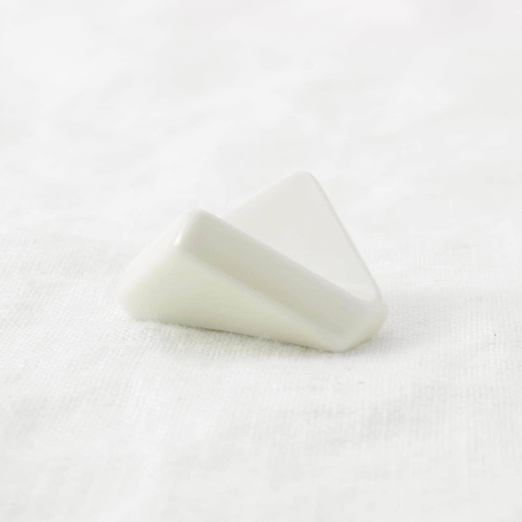 トゥーワントゥーキッチン ストア 212 KITCHEN STORE 美濃焼 箸置き 菱 WH ＜ハレとケ＞ 【返品不可商品】 （その他） その他