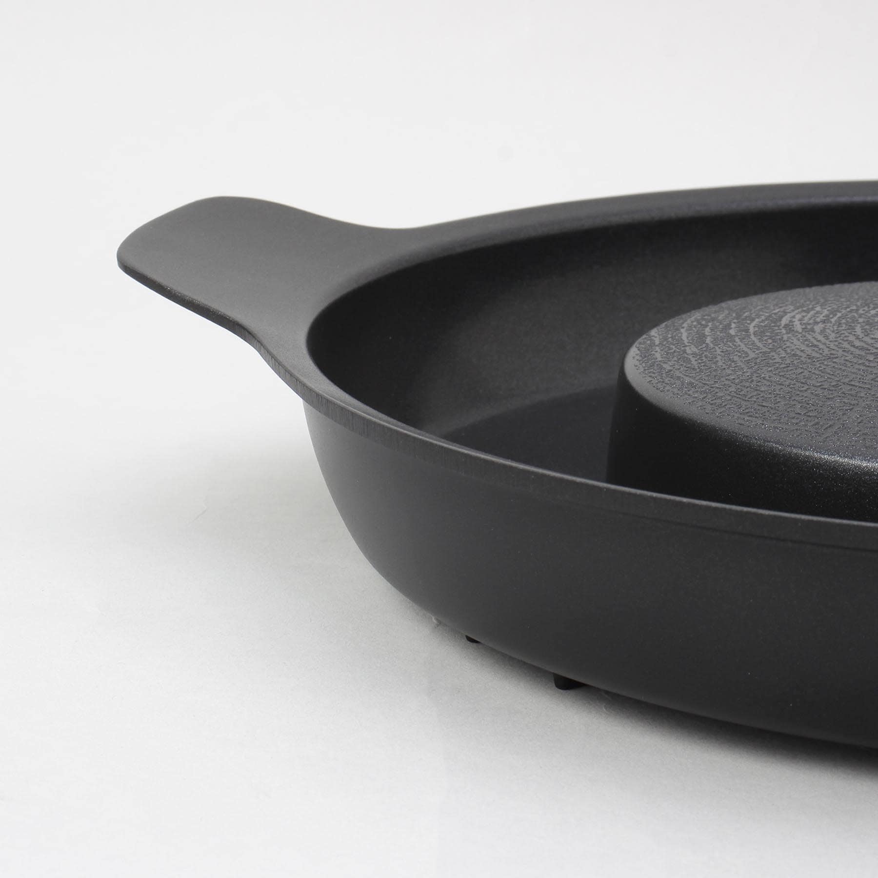 トゥーワントゥーキッチン ストア 212 KITCHEN STORE ふっ素樹脂加工 アルミ鋳物製 焼きしゃぶ鍋28cm 【返品不可商品】 （その他） その他